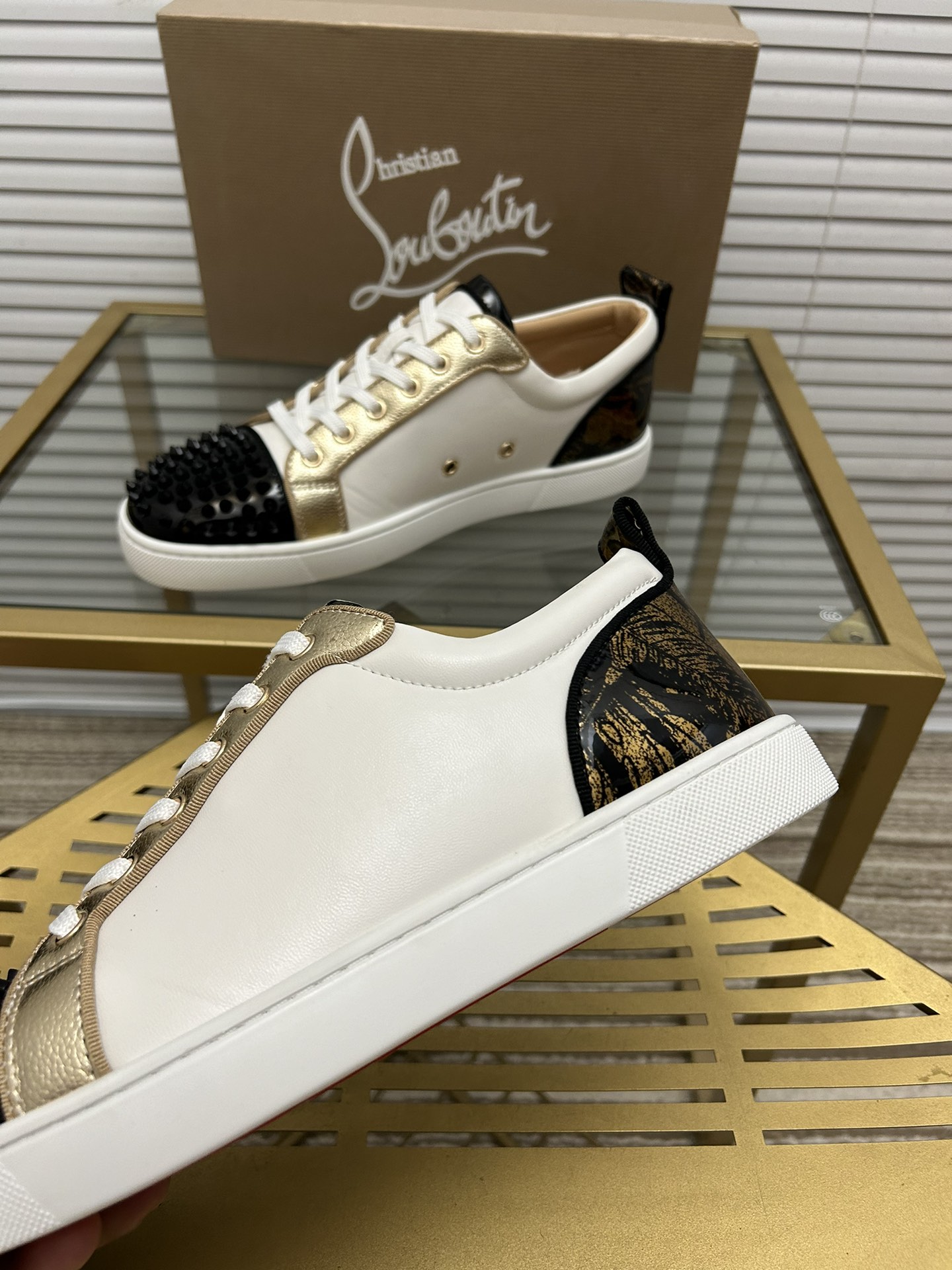 precio de fábrica. christian louboutin (CL zapatos inferiores rojos) serie contador, parejas boardsh