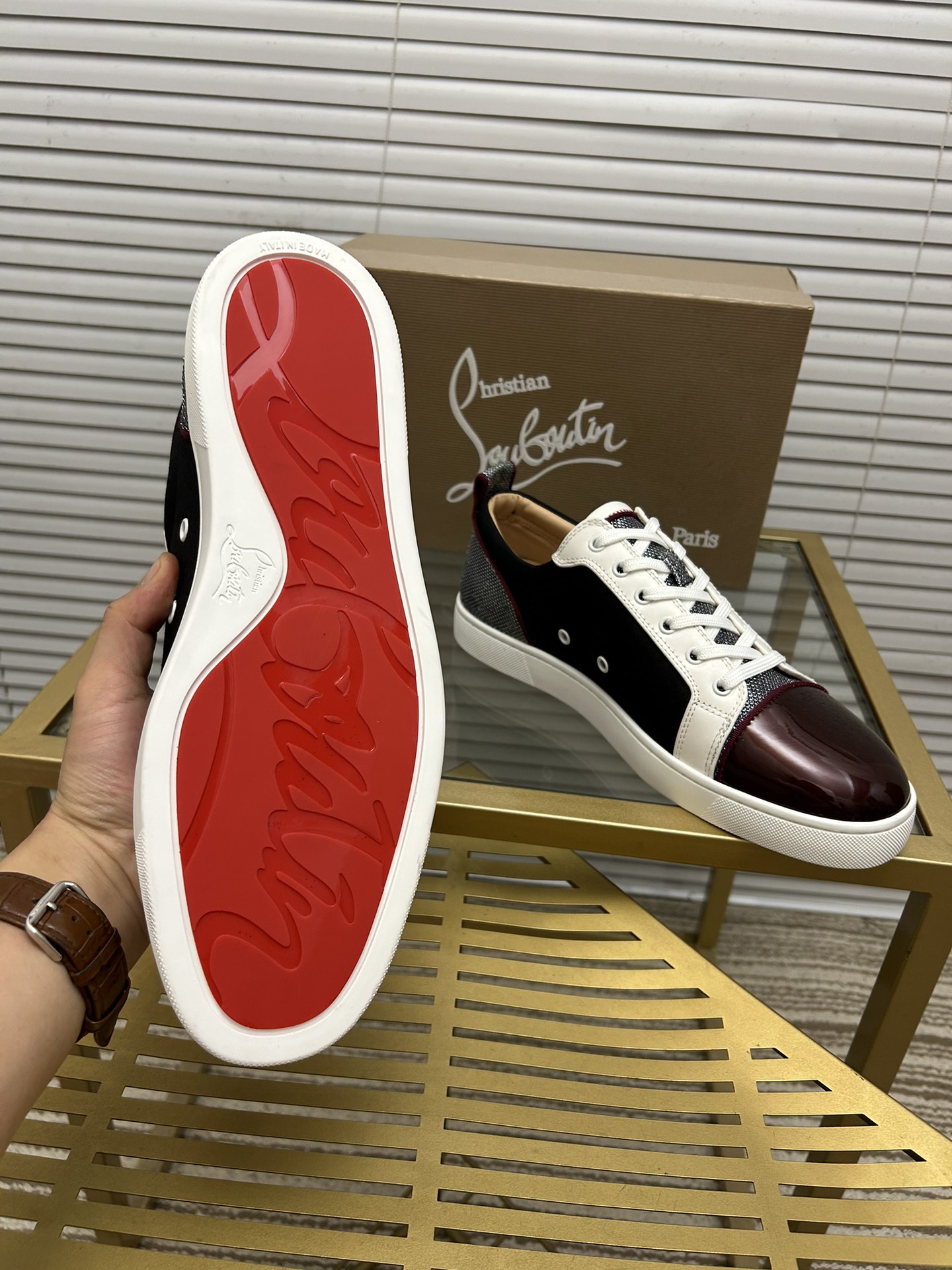 (modelos a medida) precio de fábrica. christian louboutin (CL zapatos inferiores rojos) serie de con