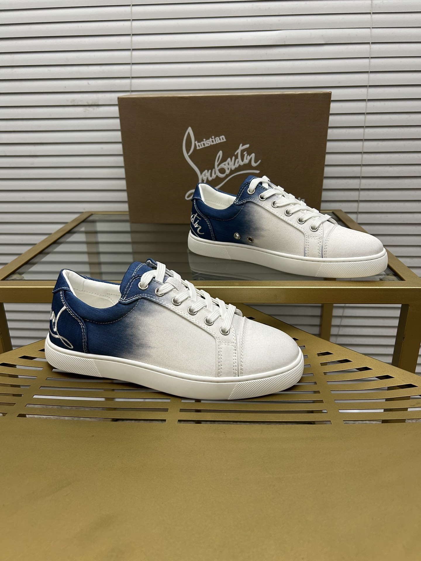 precio de fábrica. christian louboutin (CL zapatos inferiores rojos) serie contador, parejas boardsh