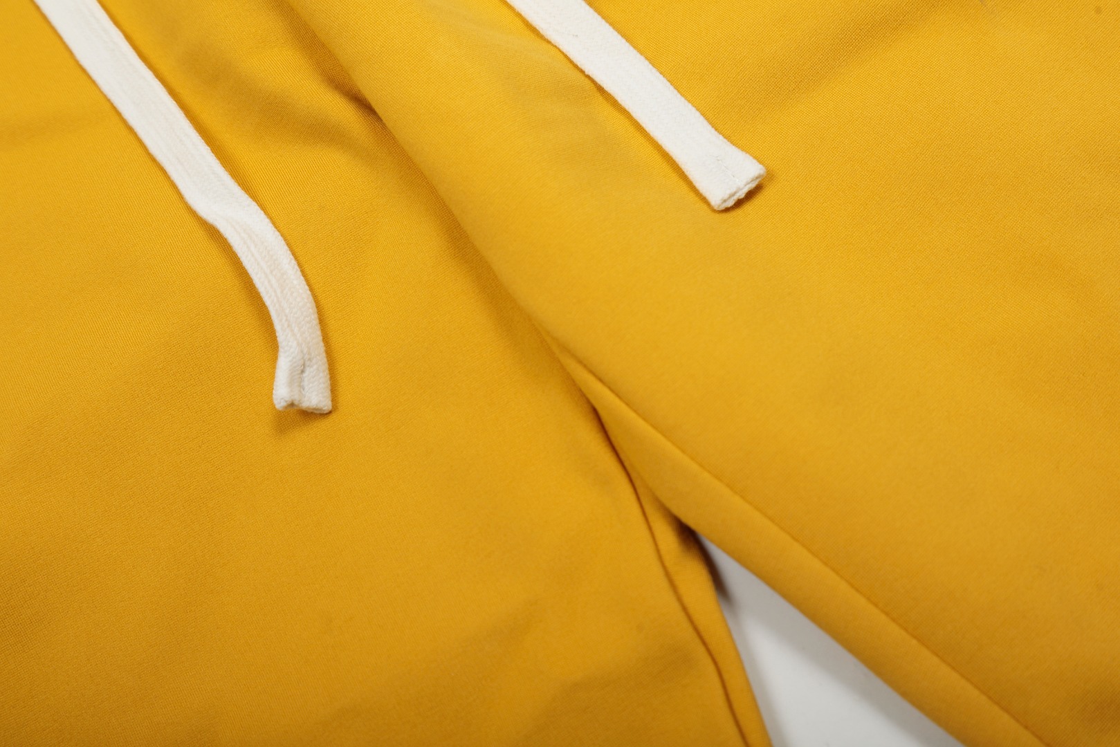 Ralf Lauren’s High-Quality Leisurewear Collection with Classic Foundation in Various Colors - 图片 6