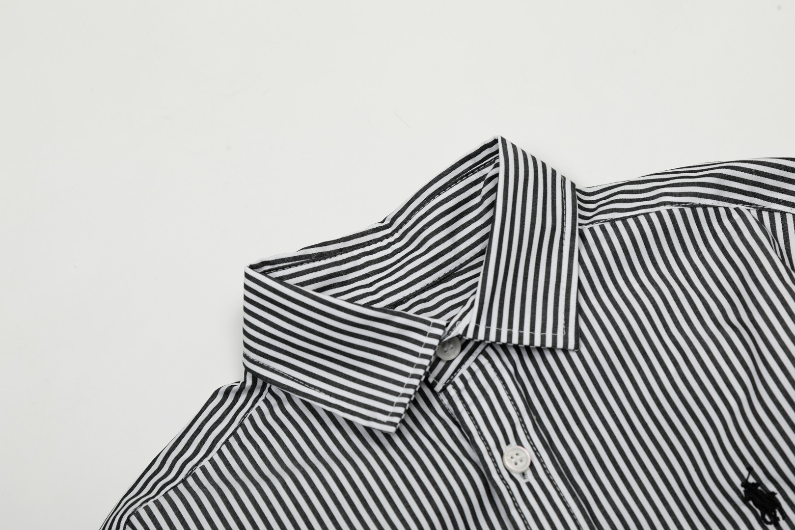 High-Quality Lavlaren/Ralph Lauren Striped Pony Couple Shirt – Oxford Fabric, Classic Design - 图片 3