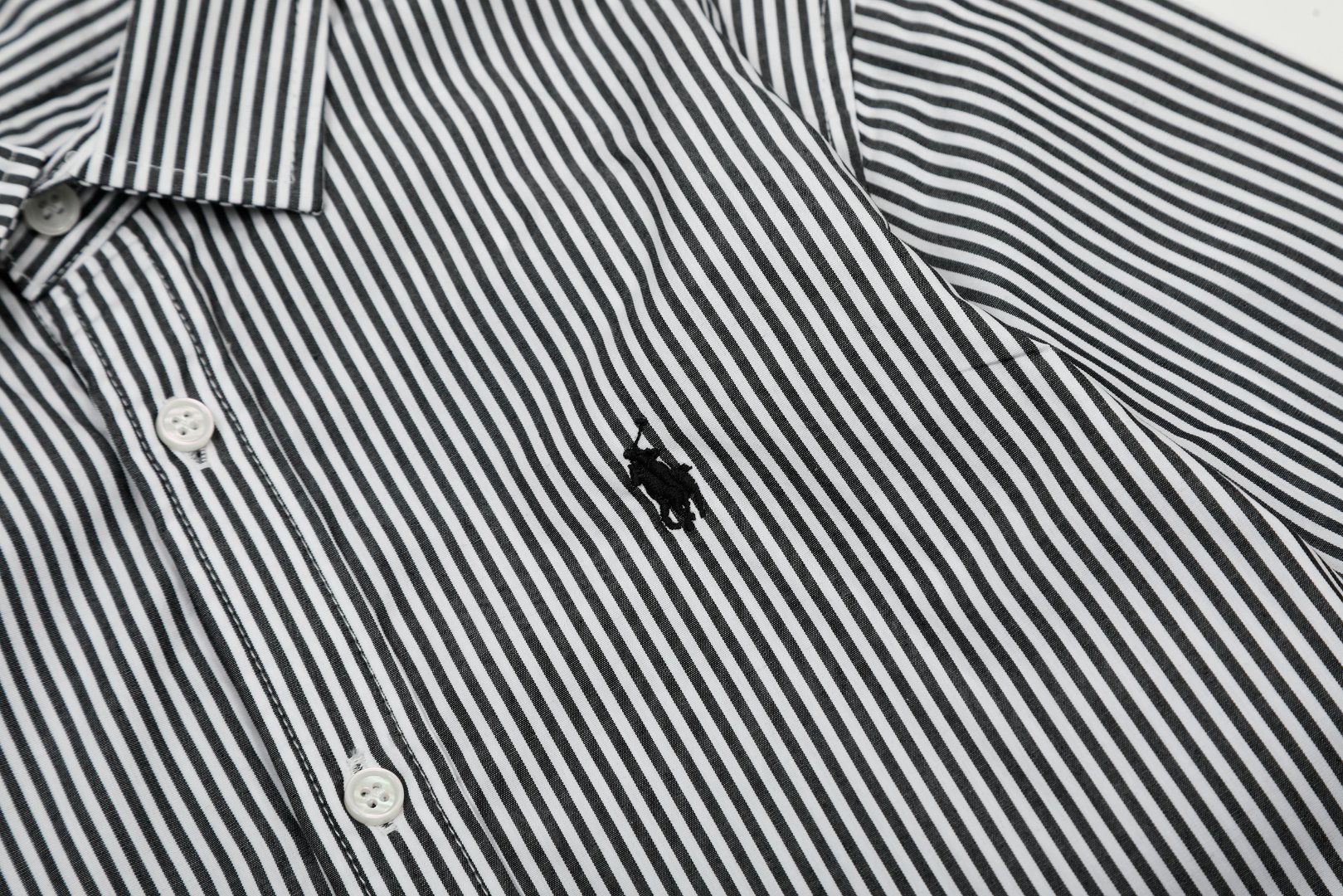 High-Quality Lavlaren/Ralph Lauren Striped Pony Couple Shirt – Oxford Fabric, Classic Design - 图片 5