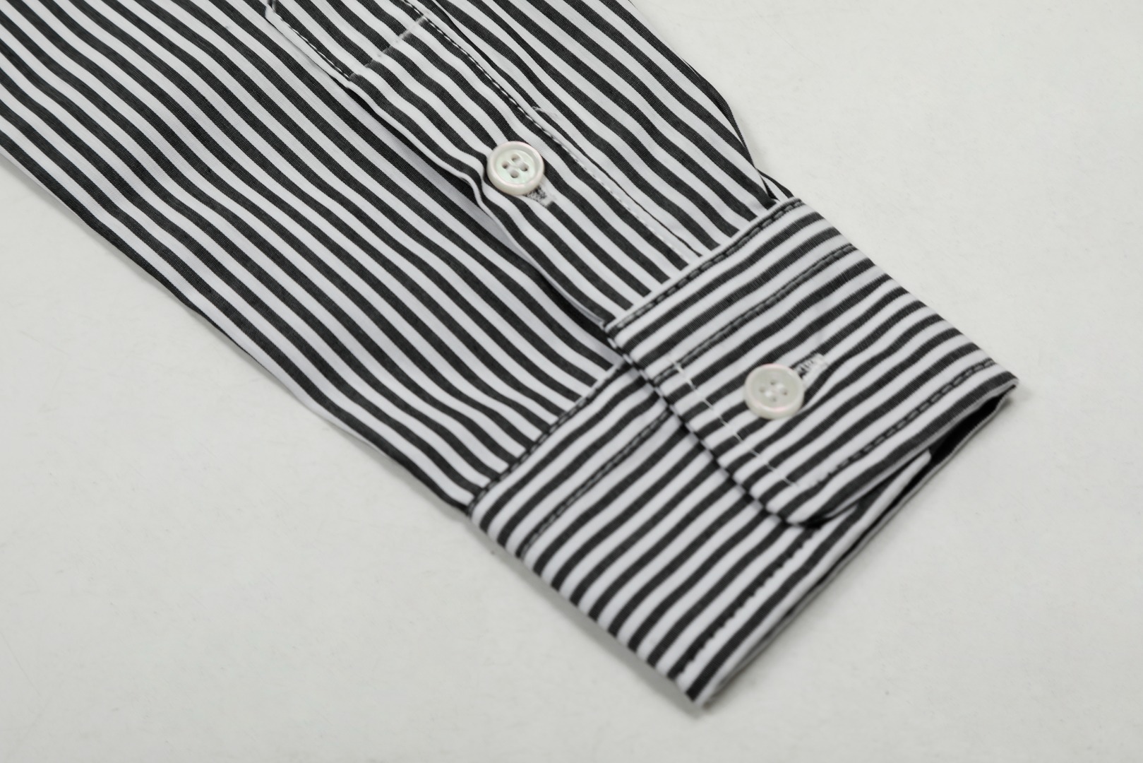 High-Quality Lavlaren/Ralph Lauren Striped Pony Couple Shirt – Oxford Fabric, Classic Design - 图片 8