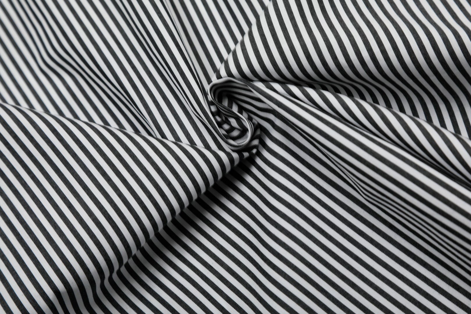 High-Quality Lavlaren/Ralph Lauren Striped Pony Couple Shirt – Oxford Fabric, Classic Design - 图片 9