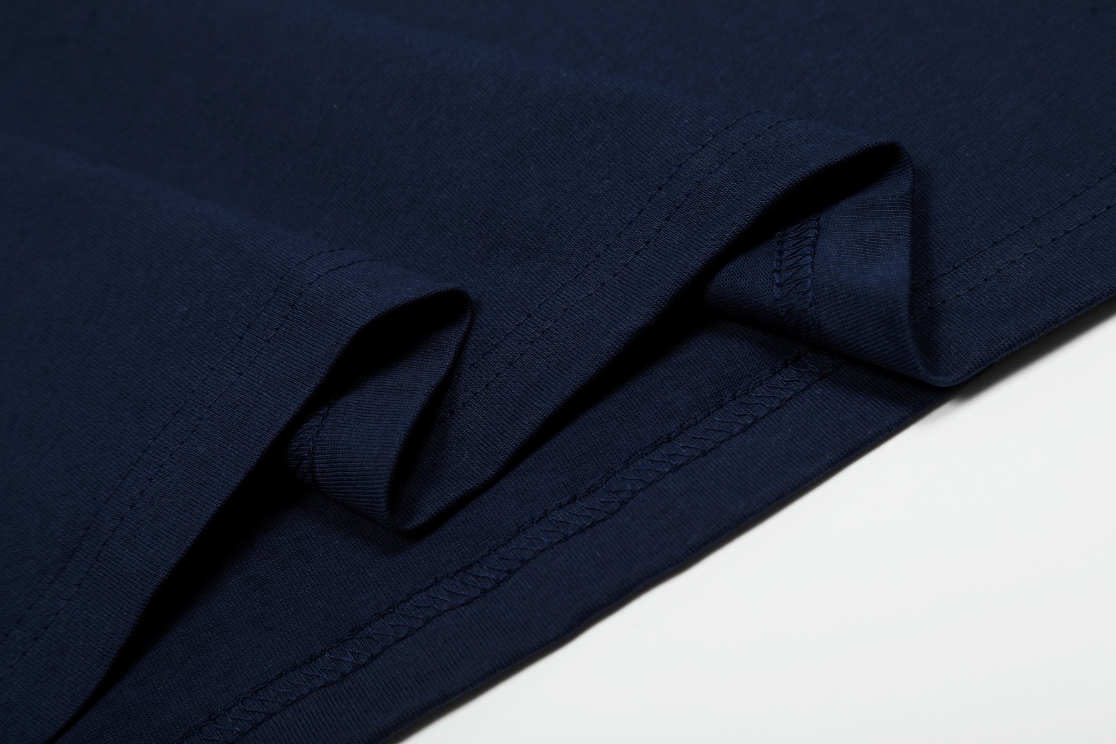 “Ralf Lauren Unisex Cotton T-shirt Collection in Various Colors” - 图片 7