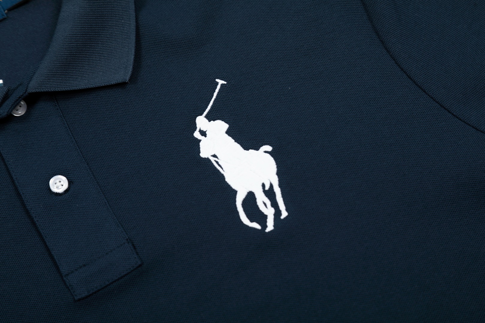 Ralph Lauren Classic Foundation: Top Quality Clothing in Various Colors. - 图片 5