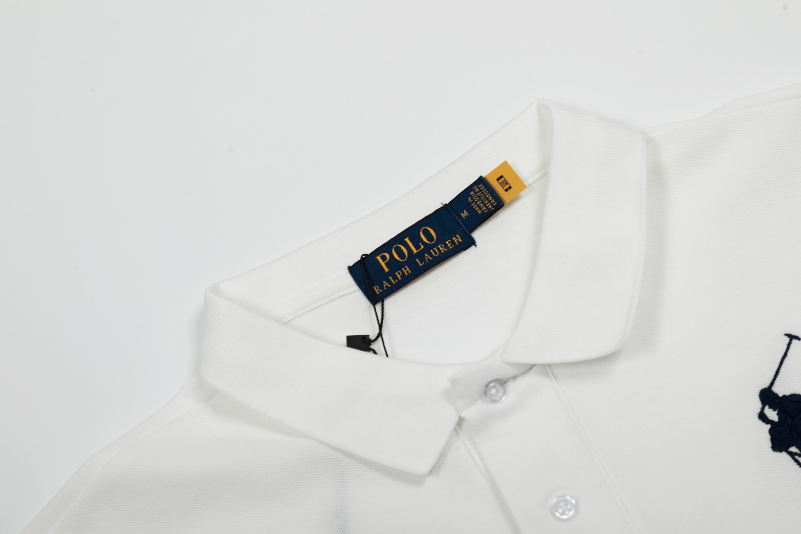 Ralph Lauren Classic Foundation: Top Quality Clothing in Various Colors, Sizes, and Styles - 图片 3