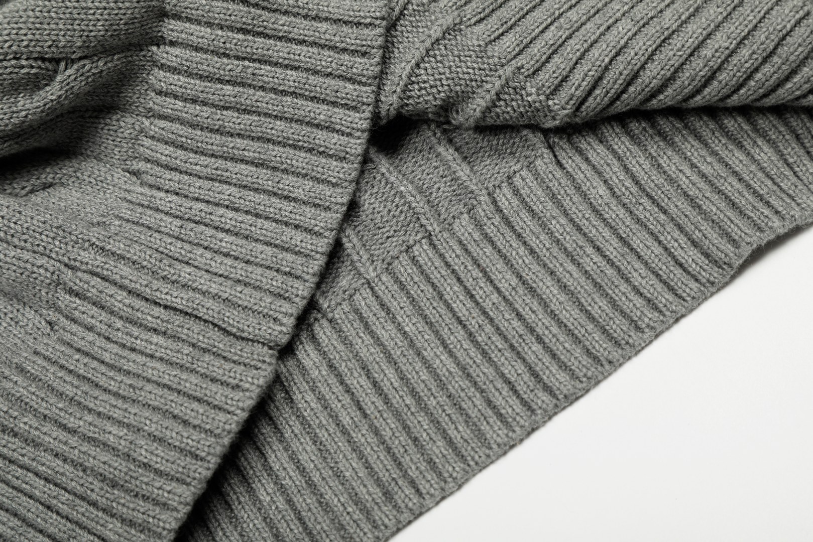 o 1j4usagkq8r11gv614ve1uhjl4k16