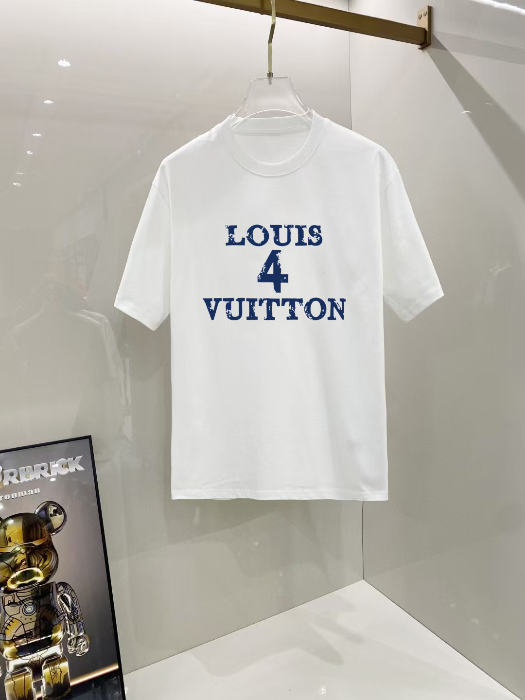 Louis Vuitton Men's White Cotton T-Shirt With Graphic Print