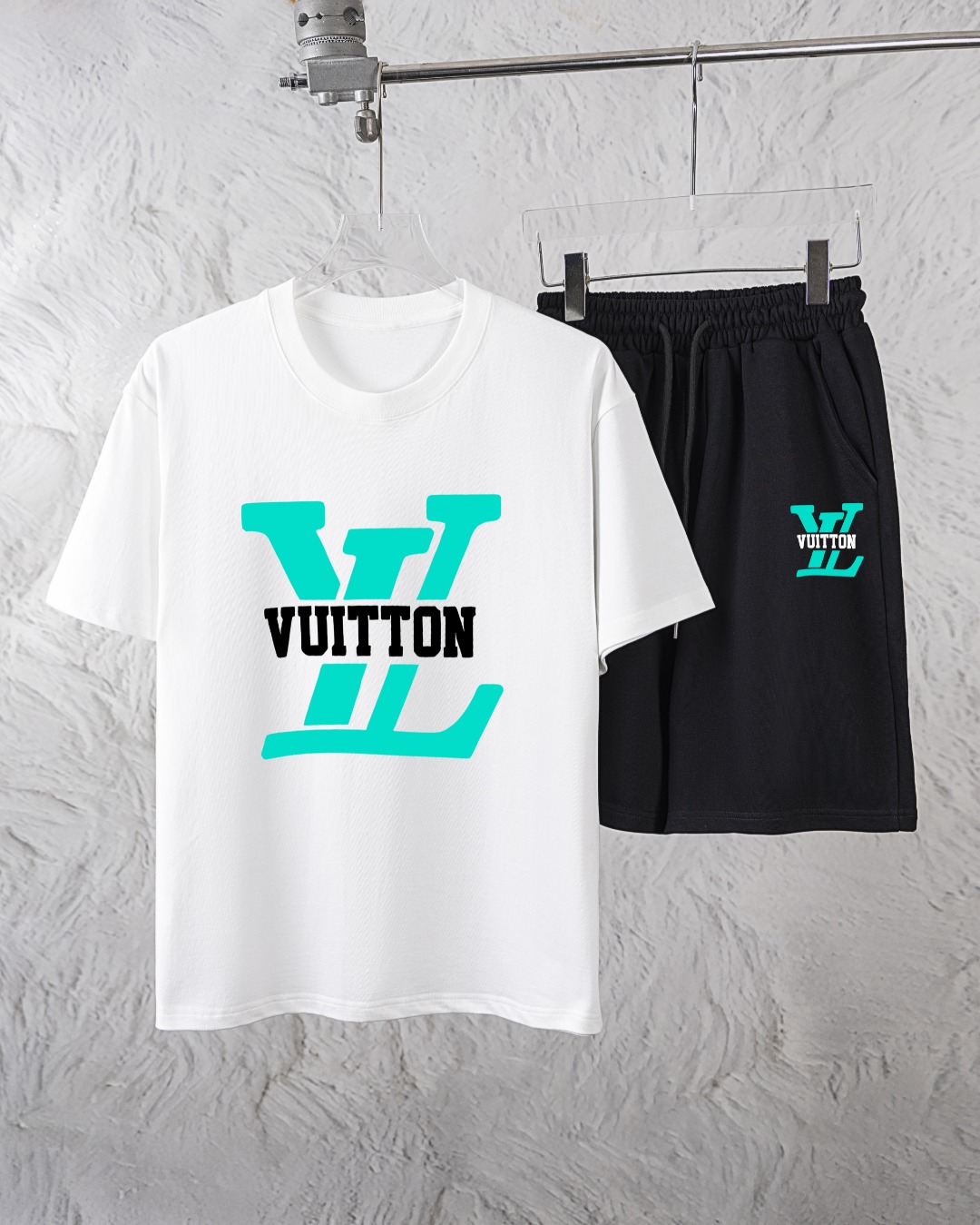 P140 Louis Vuitton nuevo conjunto exclusivo para hombre: camiseta de cuello redondo y pantalones cortos, conjunto casua…