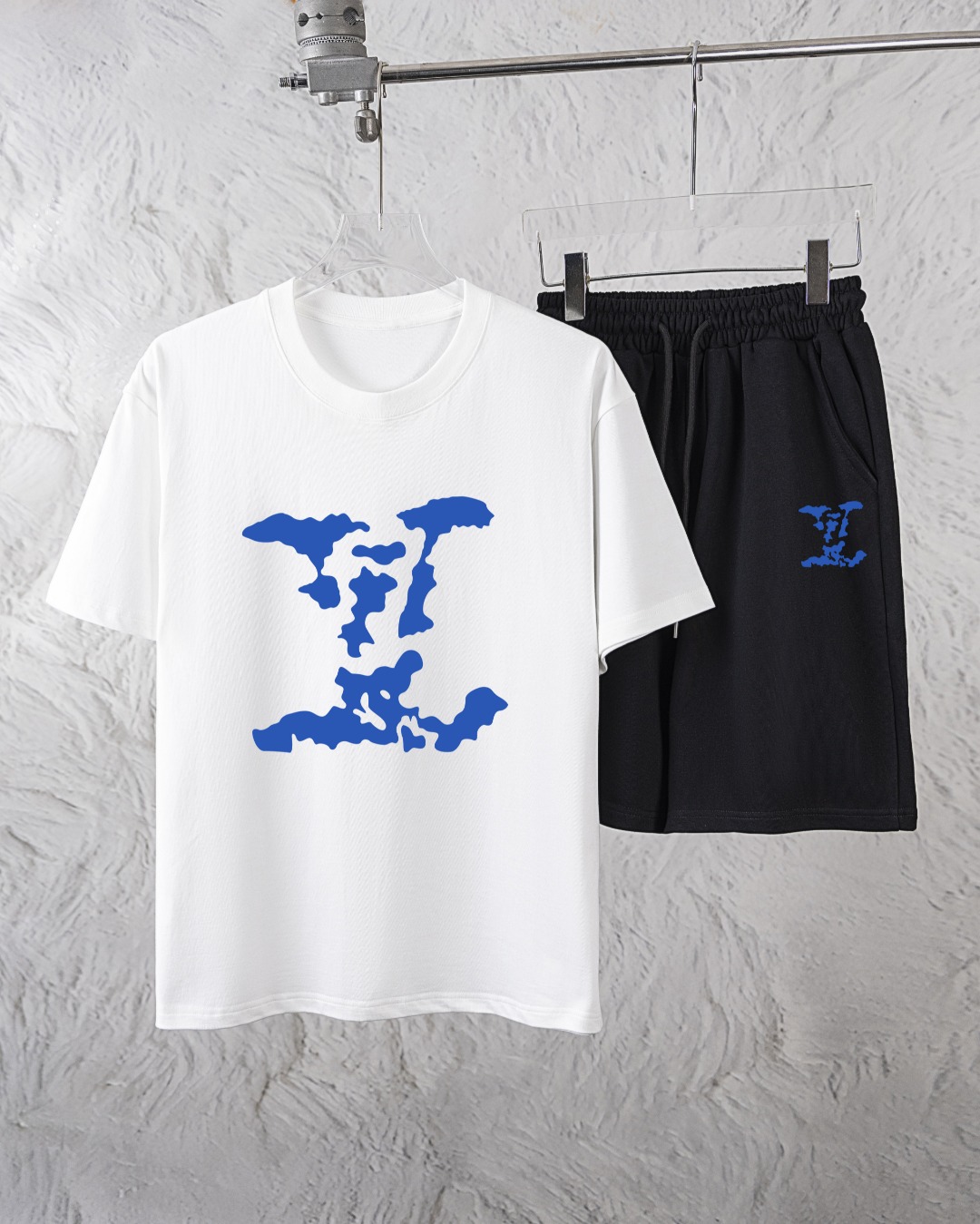 P140 Louis Vuitton nuevo conjunto exclusivo para hombre: camiseta de cuello redondo y pantalones cortos, conjunto casua…