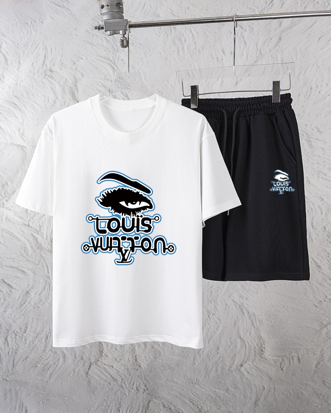 P140 Louis Vuitton nuevo conjunto exclusivo para hombre: camiseta de cuello redondo y pantalones cortos, conjunto casua…