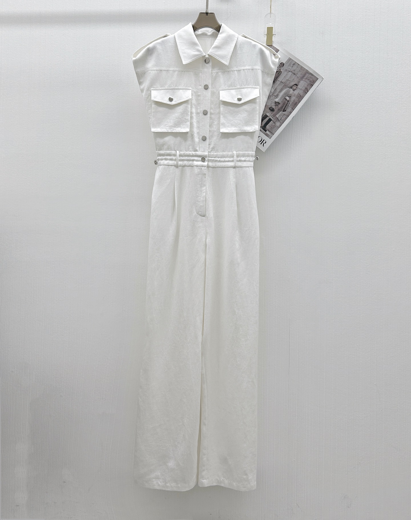 NO:330314,Original single ruthless women's clothing with packaging 25ss new style minimalist high-end workwear style high-waist jumpsuits wide-leg pants, three-dimensional tailoring top body super slim, back elastic waist-retracting and putting on and off very convenient workwear jumpsuit design cool and personalized girl fashionable high quality SML 2 colors, alexander wang19860909原单狠货女装 配包装 25ss 新款 极简高级工装风高腰连体裤 阔腿裤, 立体剪裁版型上身超级显瘦 后背弹力收腰穿脱十分方便 工装式连体裤设计酷帅个性女孩时髦感 高品质 码数SML 2色,,alexander wang,Women's clothing