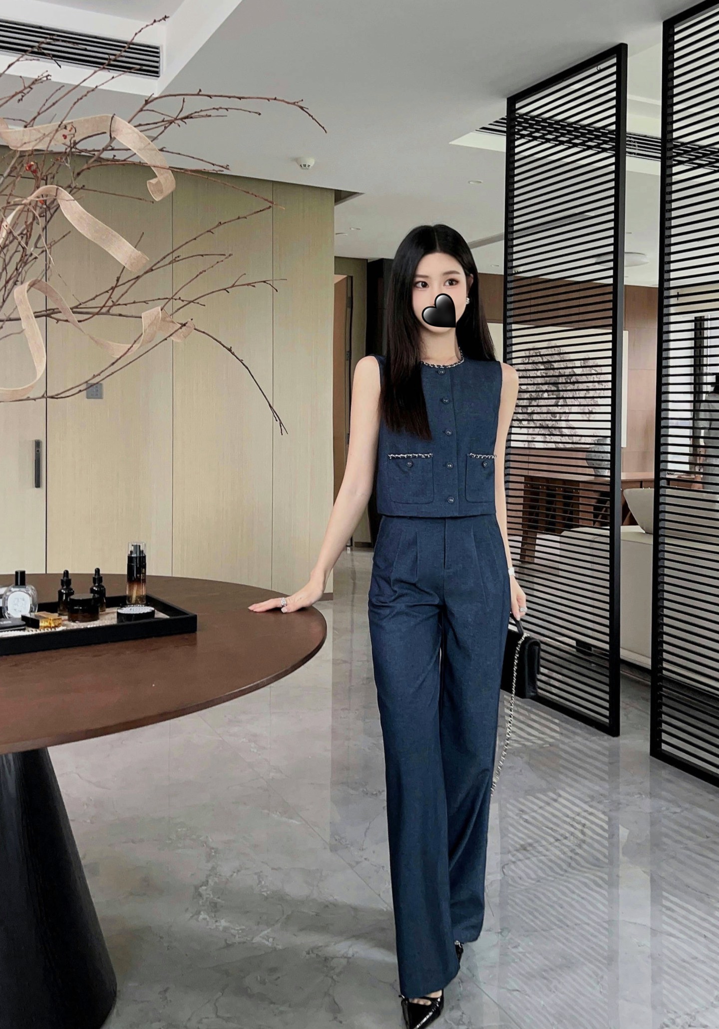 NO:734821,,,19860909,,,Women's clothing