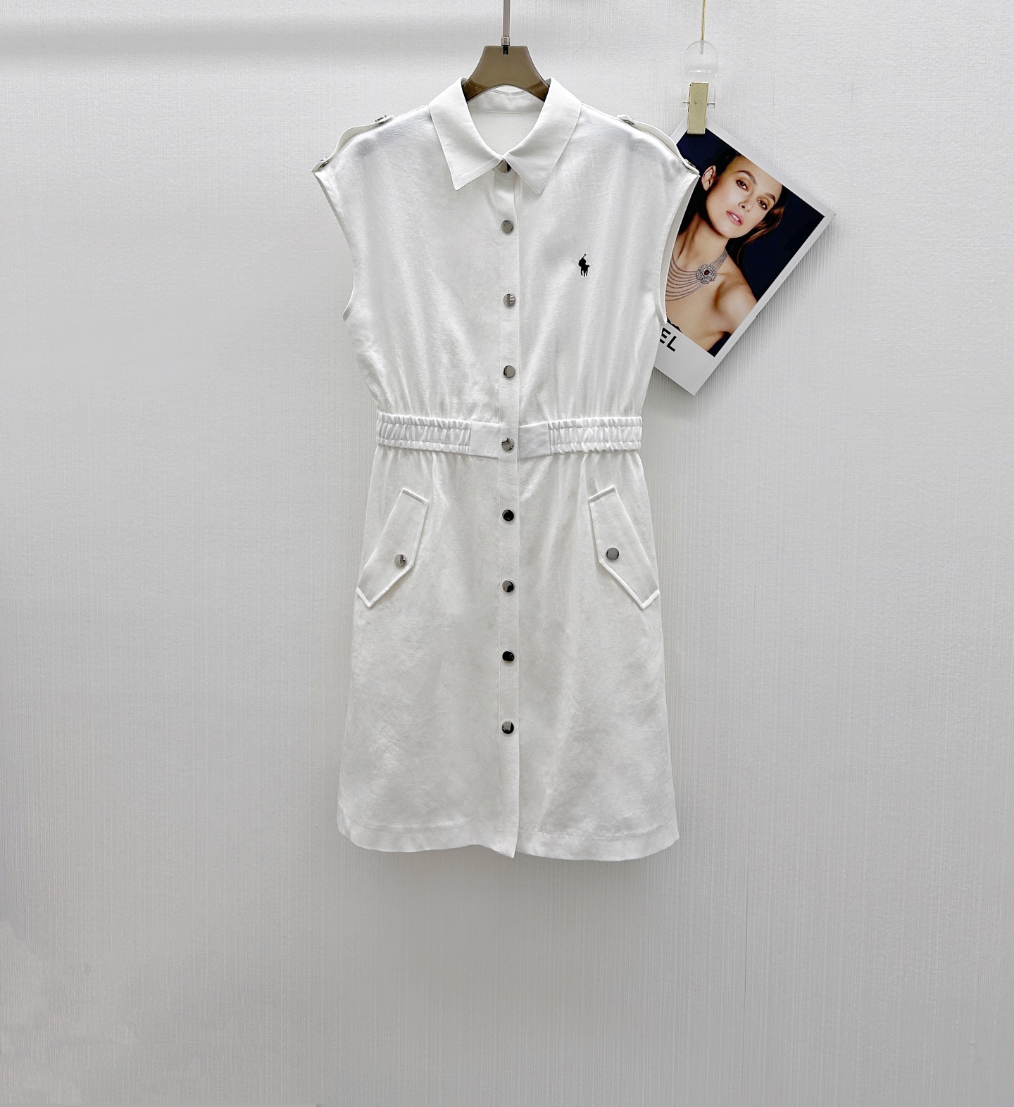 NO:427802,25ss new minimalist high-end workwear style high-waist dress. The three-dimensional tailoring style is super slim. The back is elastic and waist-retracted and put on and off very conveniently. The elastic waist design is highly inclusive. SML 2 colors, skirts, alexander wang1986090925ss 新款 极简高级工装风高腰连衣裙 立体剪裁版型上身超级显瘦 后背弹力收腰穿脱十分方便 松紧腰设计包容性强 码数SML 2色,,skirts,alexander wang,Women's clothing