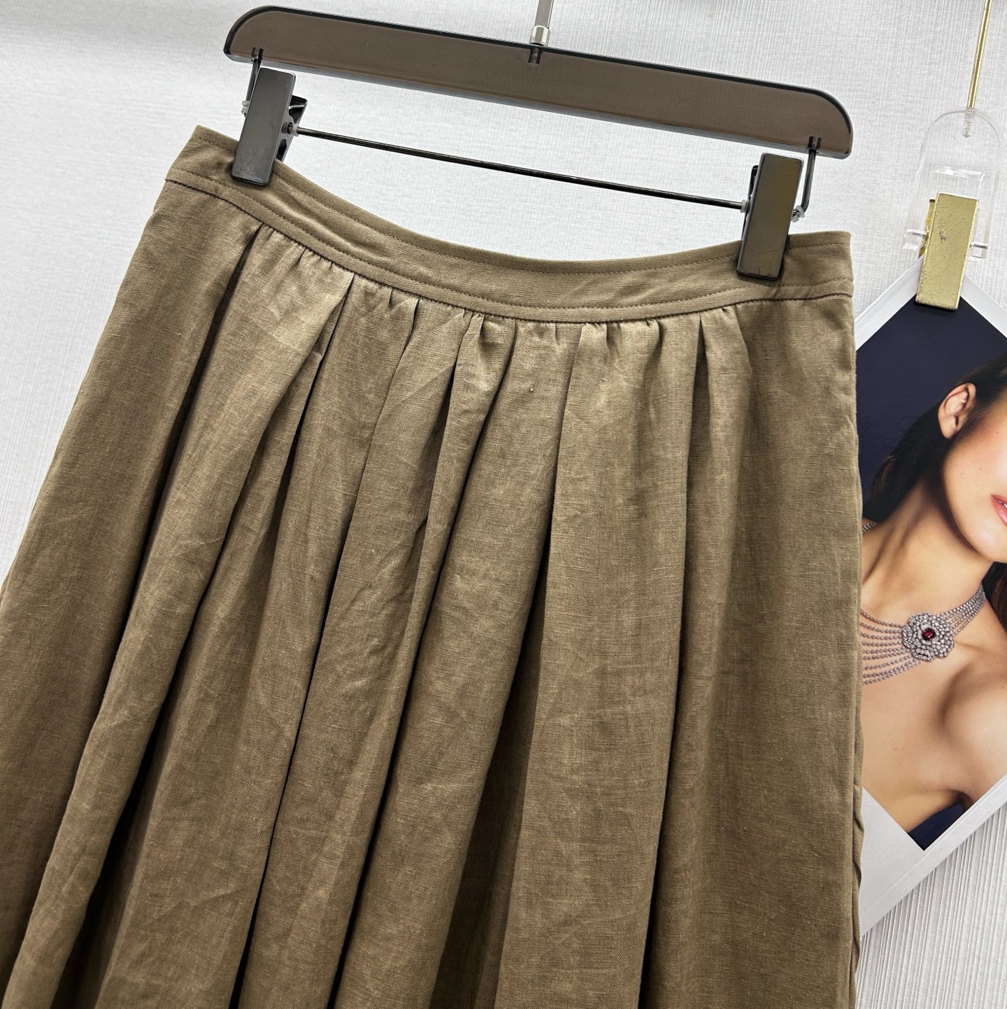Exclusive Classic Round-Trip Female Suit: P966 – Stylish, Sophisticated, One-Size-Fits-All Quality - 图片 7