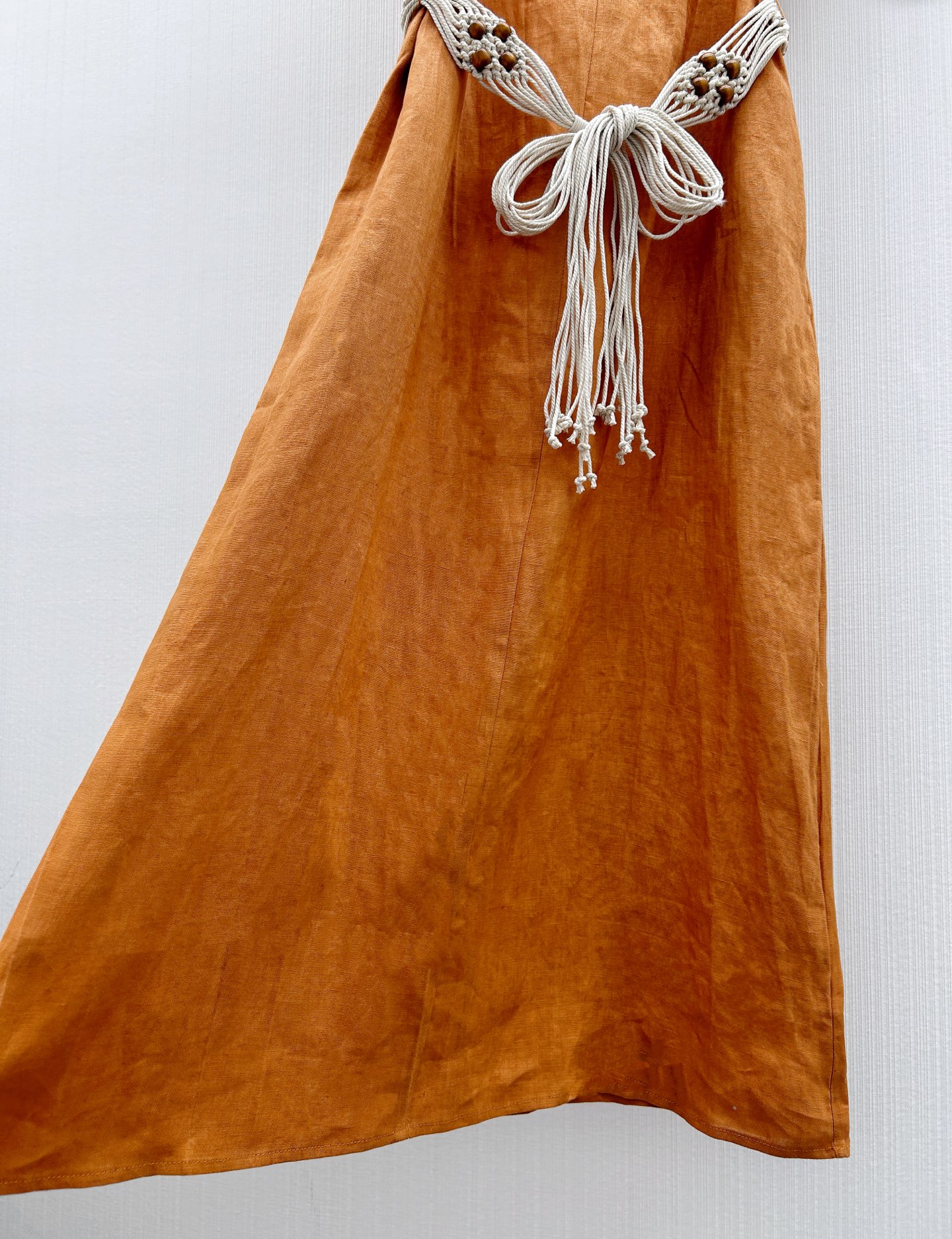 P736 One-Size-Fits-All Female Dress with New Cuffless Design and Submersible Material - 图片 3