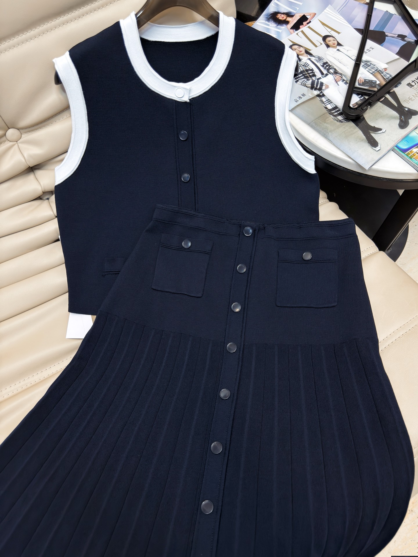 Elegant Two-Piece Knitted Vest and Skirt Set - French Chic Style 5 i1753519882779 85 0 3