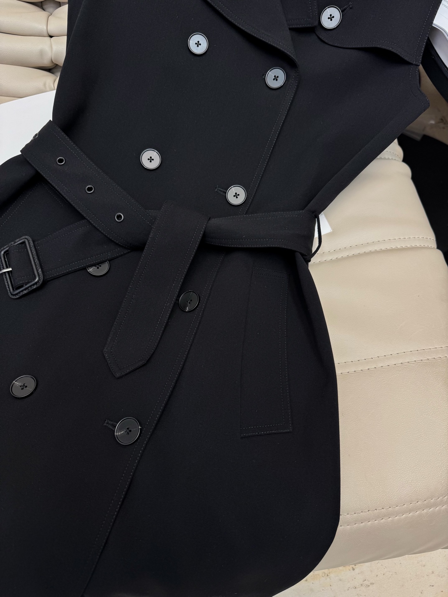 Elegant Trench Coat Dress with Belted Waist - Sophisticated Fall Style 6 i1753951531383 9636 0 4