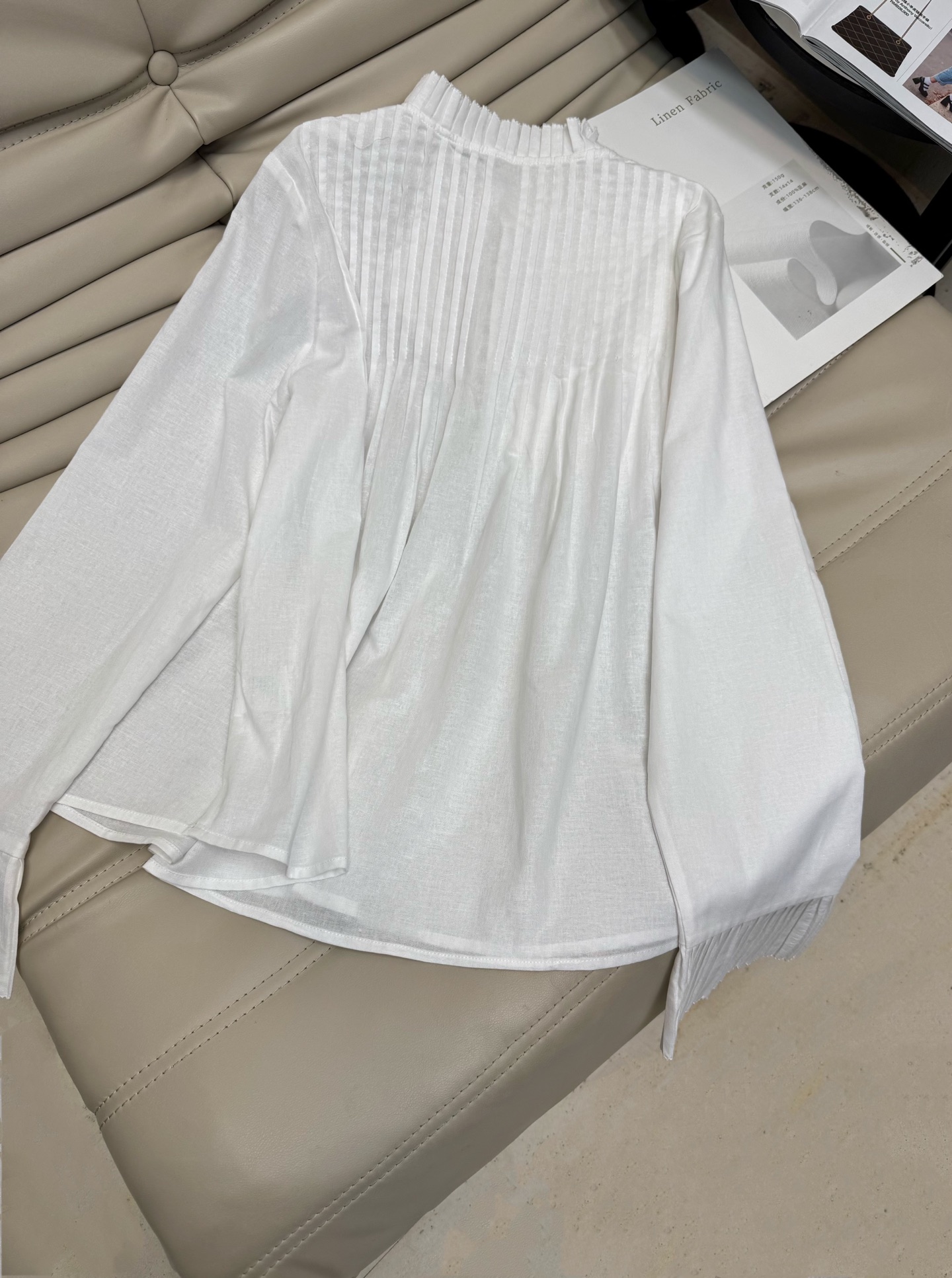 Elegant White Lace Stand Collar Top with Pearl Buttons & Pleated Details 8 i1754719776967 5246 0 8