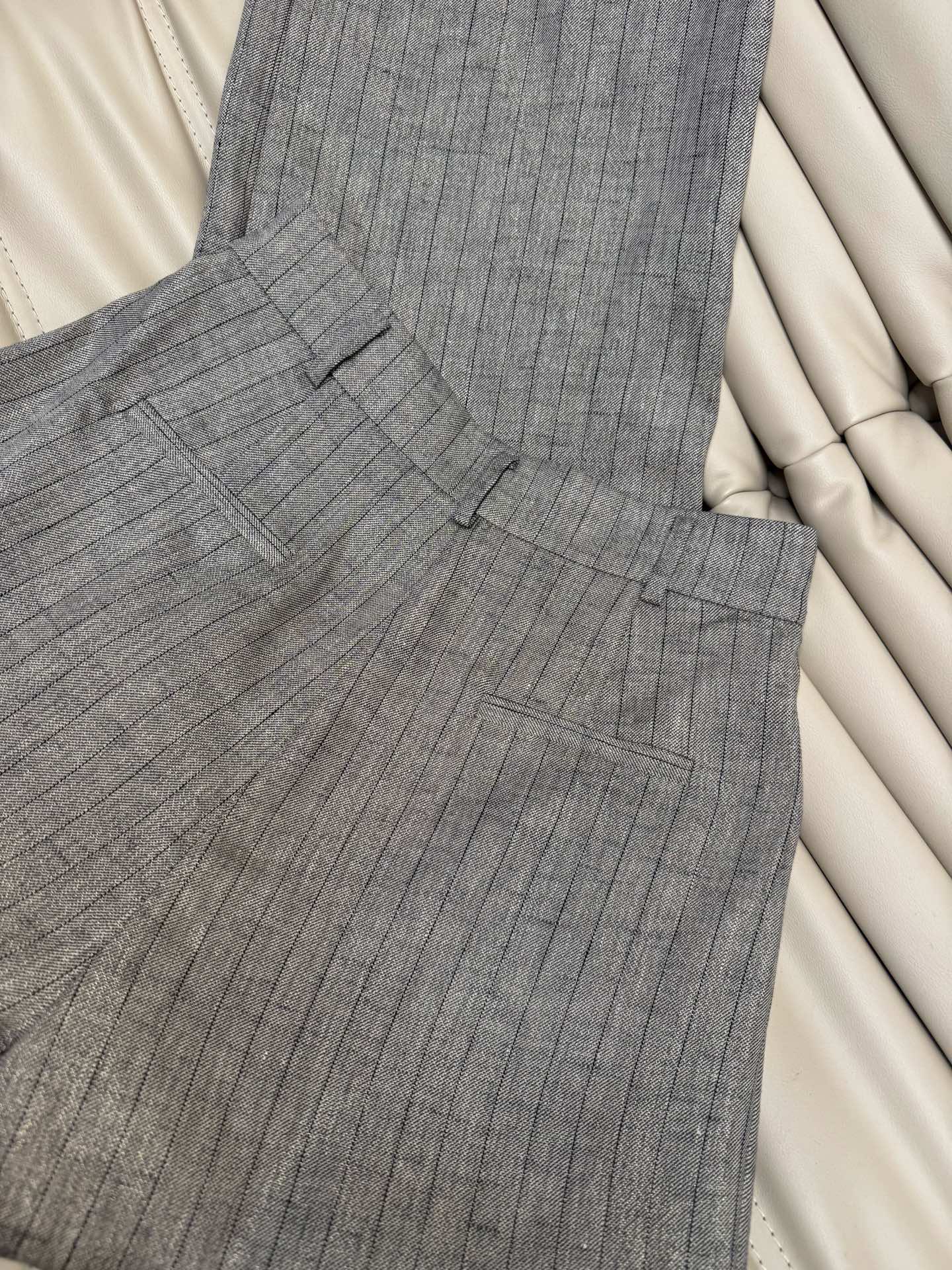 Elegant Gold Thread Linen Suit - Chic Commute & Timeless Chanel Style 10 i1754967806424 3747 0 8