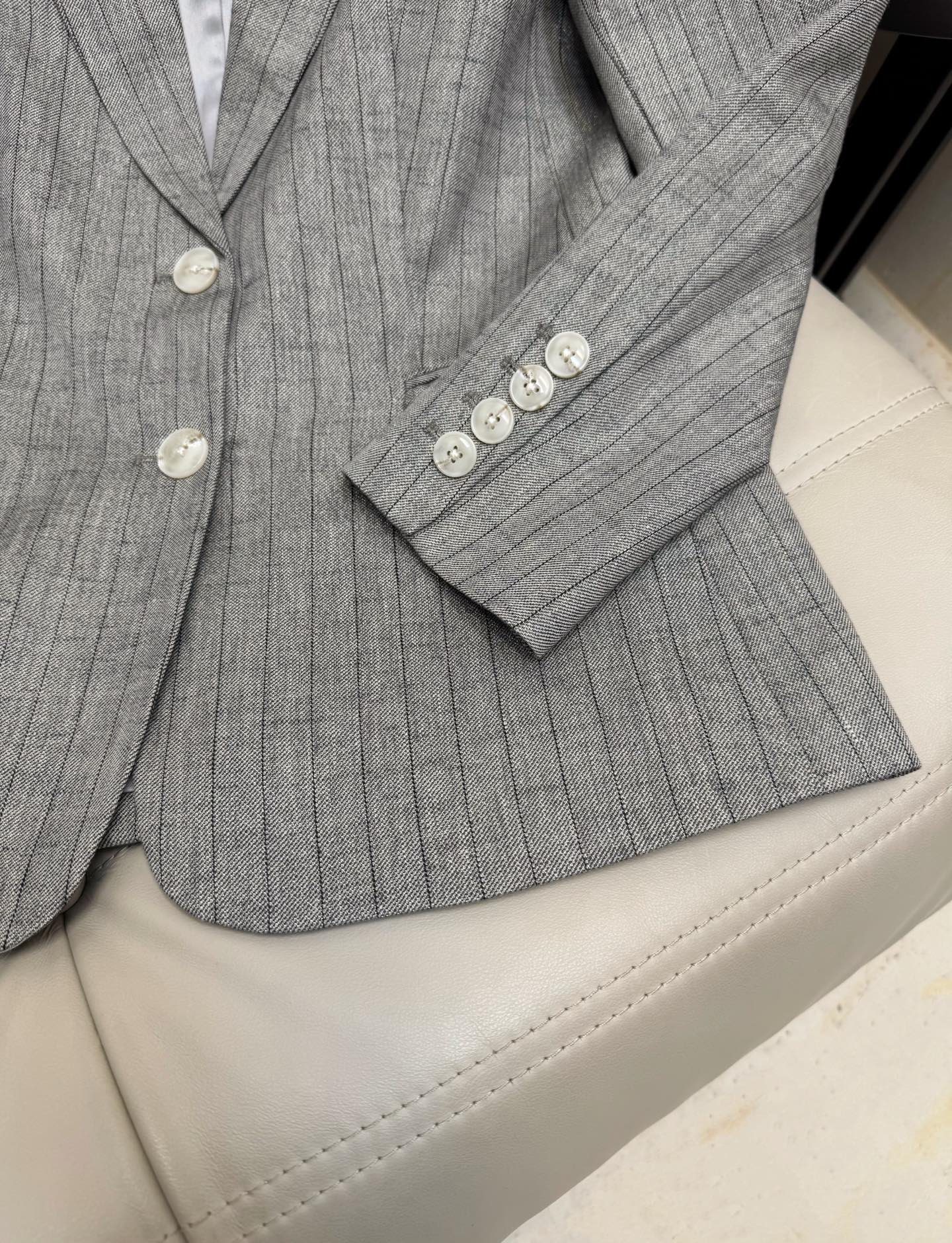 Elegant Linen Blend Pinstripe Blazer - Sophisticated Autumn Style, Size S-L 5 i1754967828363 7706 0 3
