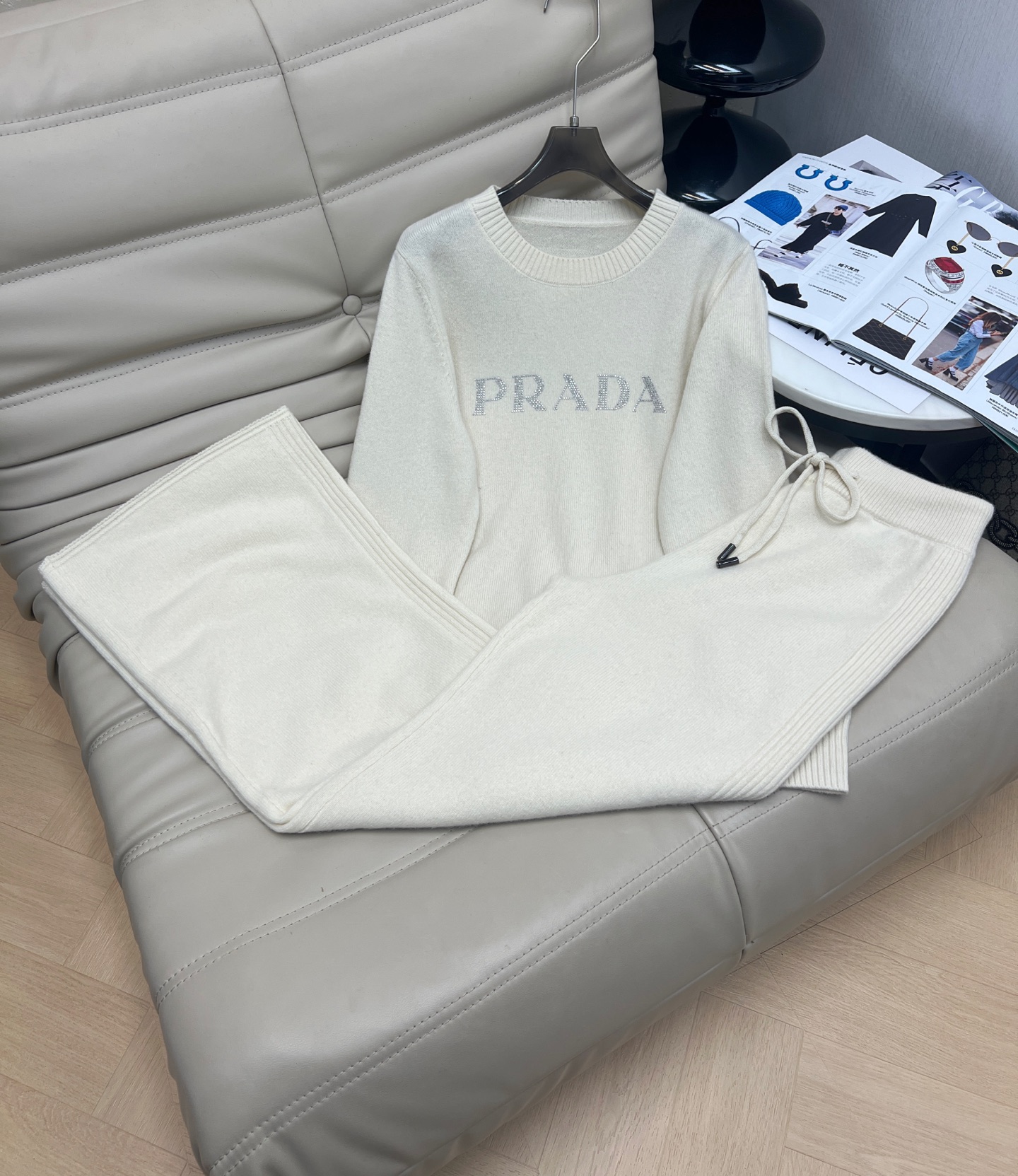 Round Neck Diamond Knitted Wool Sweater - Soft, Comfortable, and Stylish 2 i1759231153891 6741 0 0