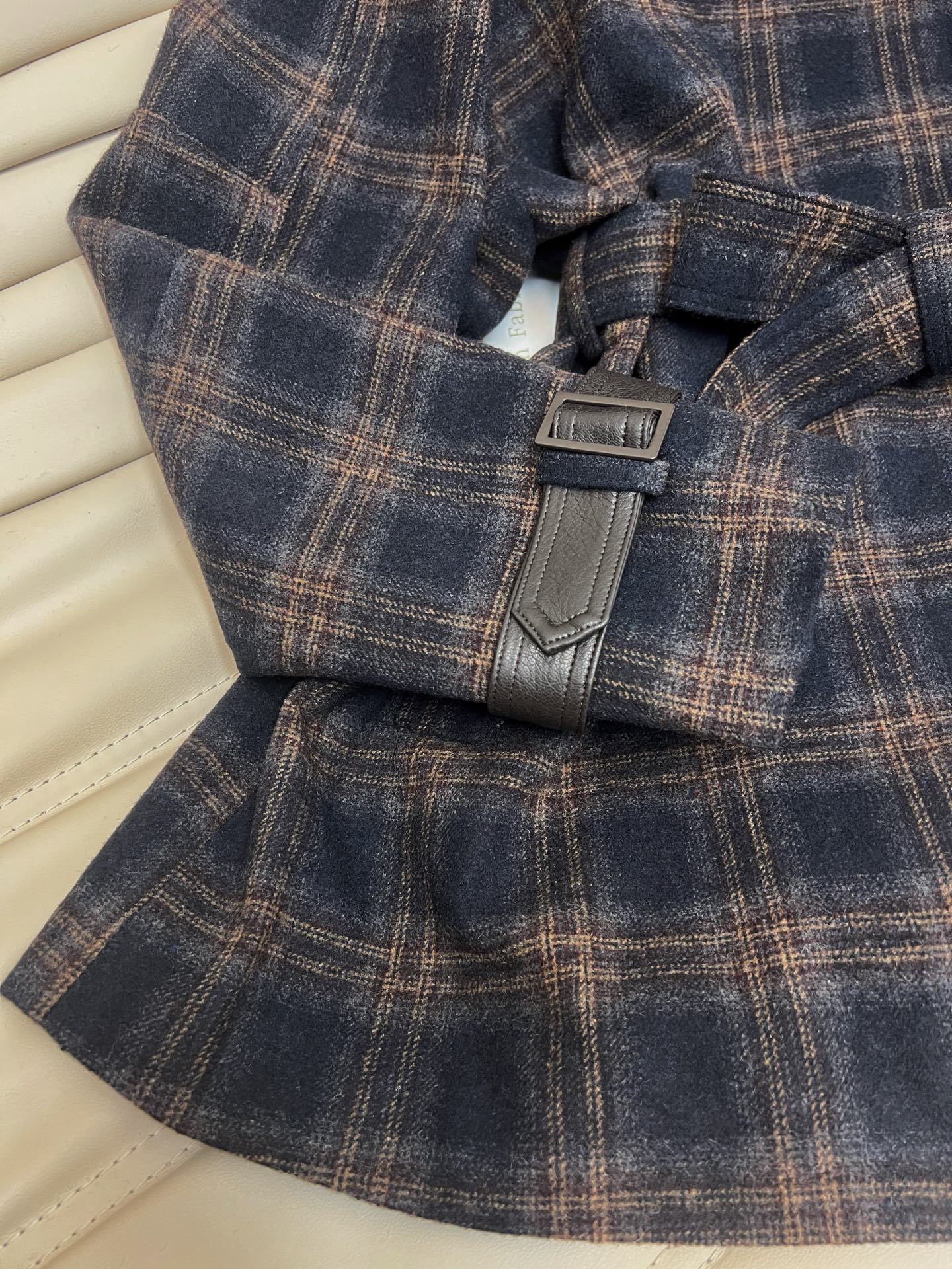 Elegant Plaid Wool Coat: Korean Style, Slimming Fit, Perfect for Petite Women 5 i1759380943360 5664 0 3