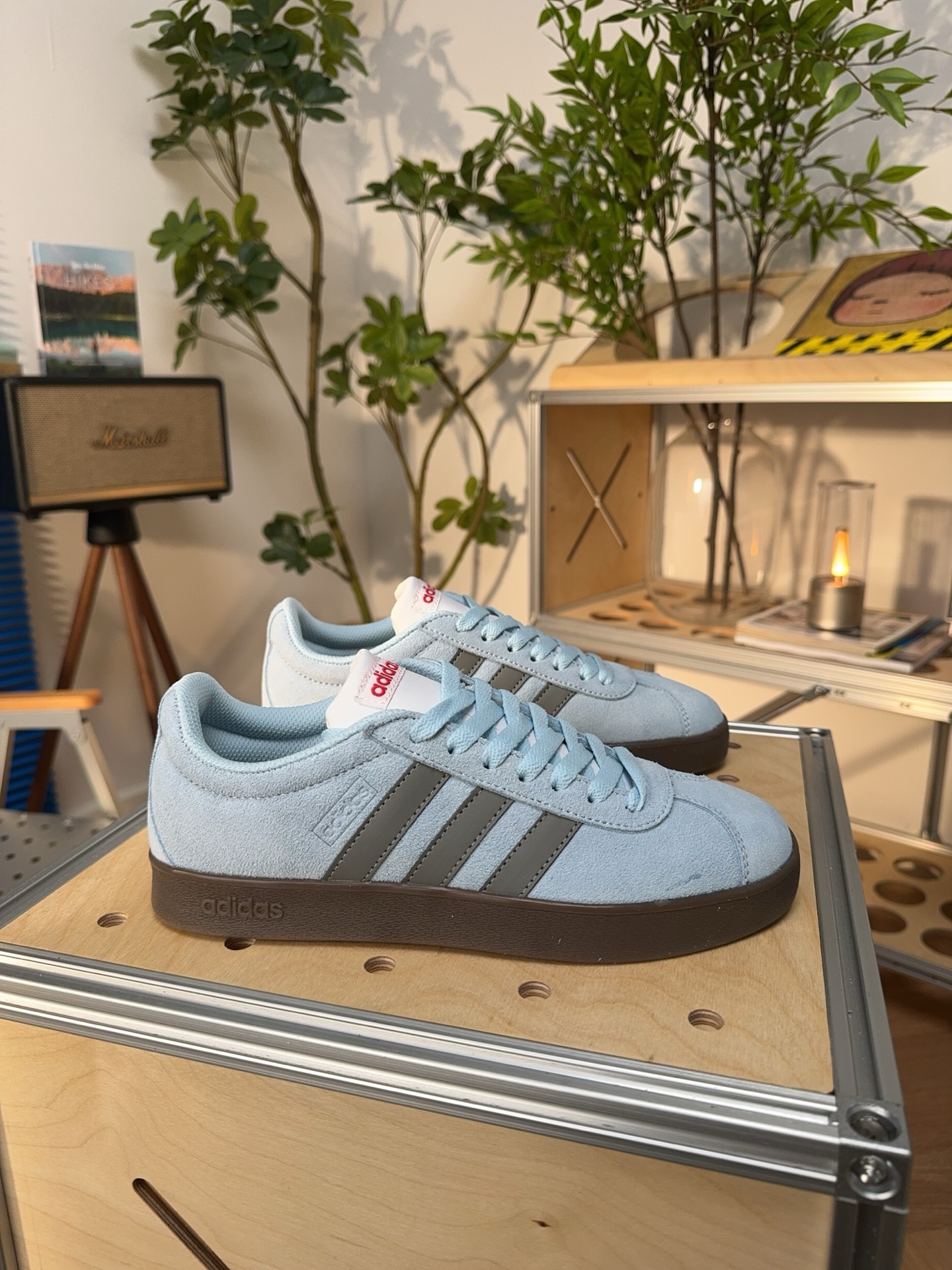 💰120 Adidas Neo VL Court 2.0 百搭单品 
尺码：36 36.5 37 38 38.5 39 40 40.5 41 42 42.5 43 44 44.5 45