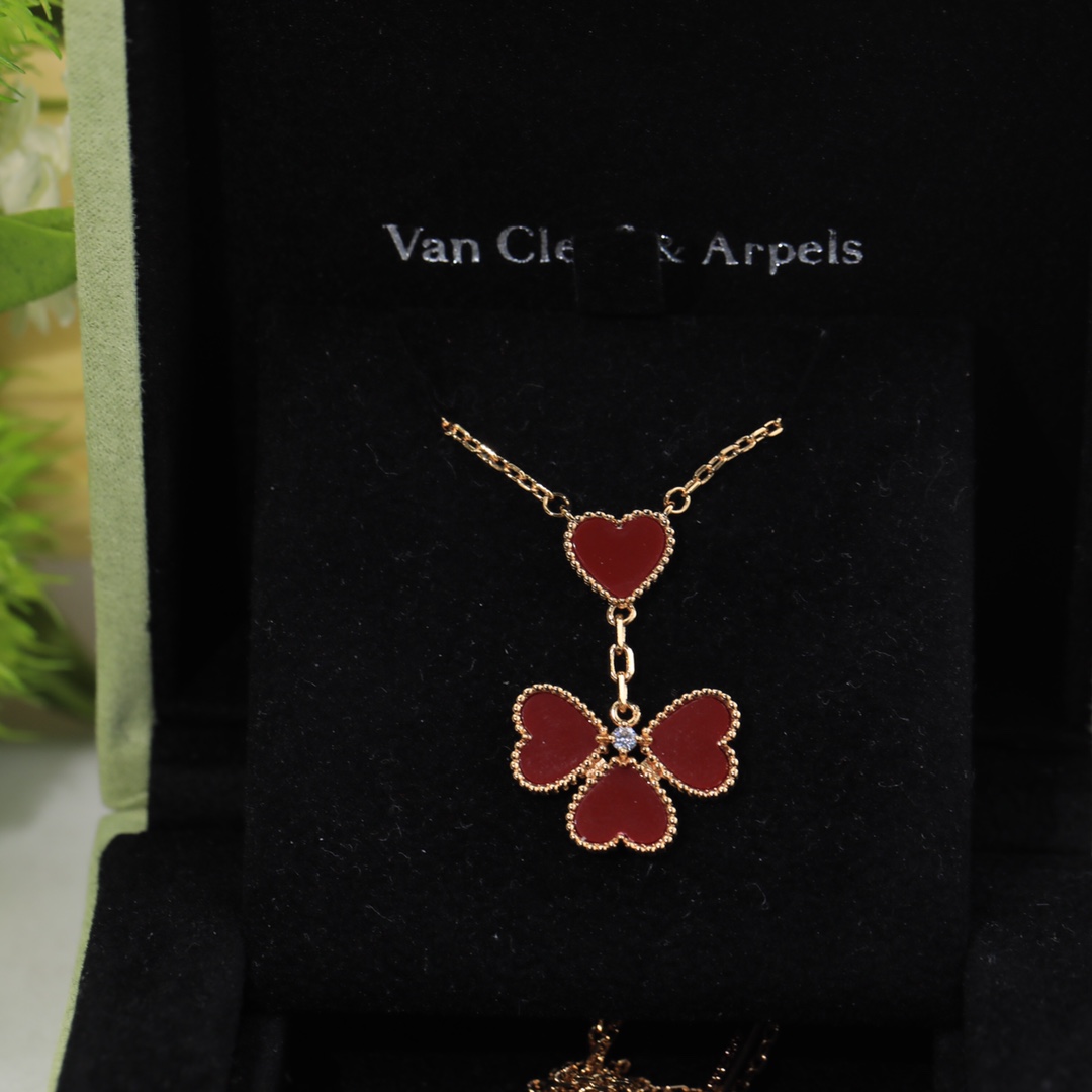 Van Cleef & Arpels תכשיטים שרשראות ותליונים קבע עם יהלומים