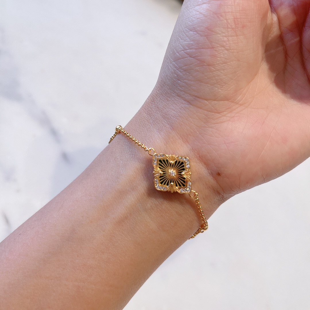 “Discover Italy’s High-Quality Jewelry Brand – 300 Buchilati by Buccellati | Quccerati Collection” - 图片 3