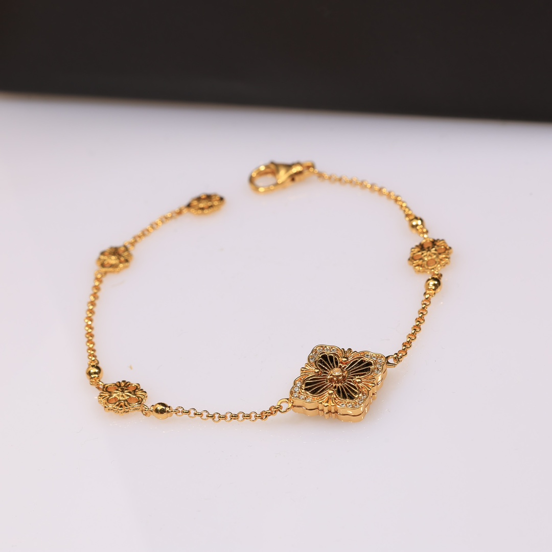 “Discover Italy’s High-Quality Jewelry Brand – 300 Buchilati by Buccellati | Quccerati Collection” - 图片 5