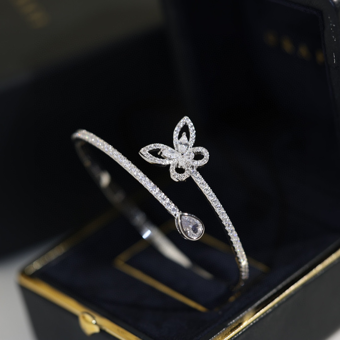 Luxury Butterfly Bracelets: Top Brand Jewelry Simulator Series with Gold and Platinum. - 图片 2