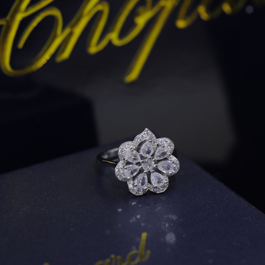 It’s new. Chochard, 18k platinum, original logo code 6 #7 #8 - 图片 2
