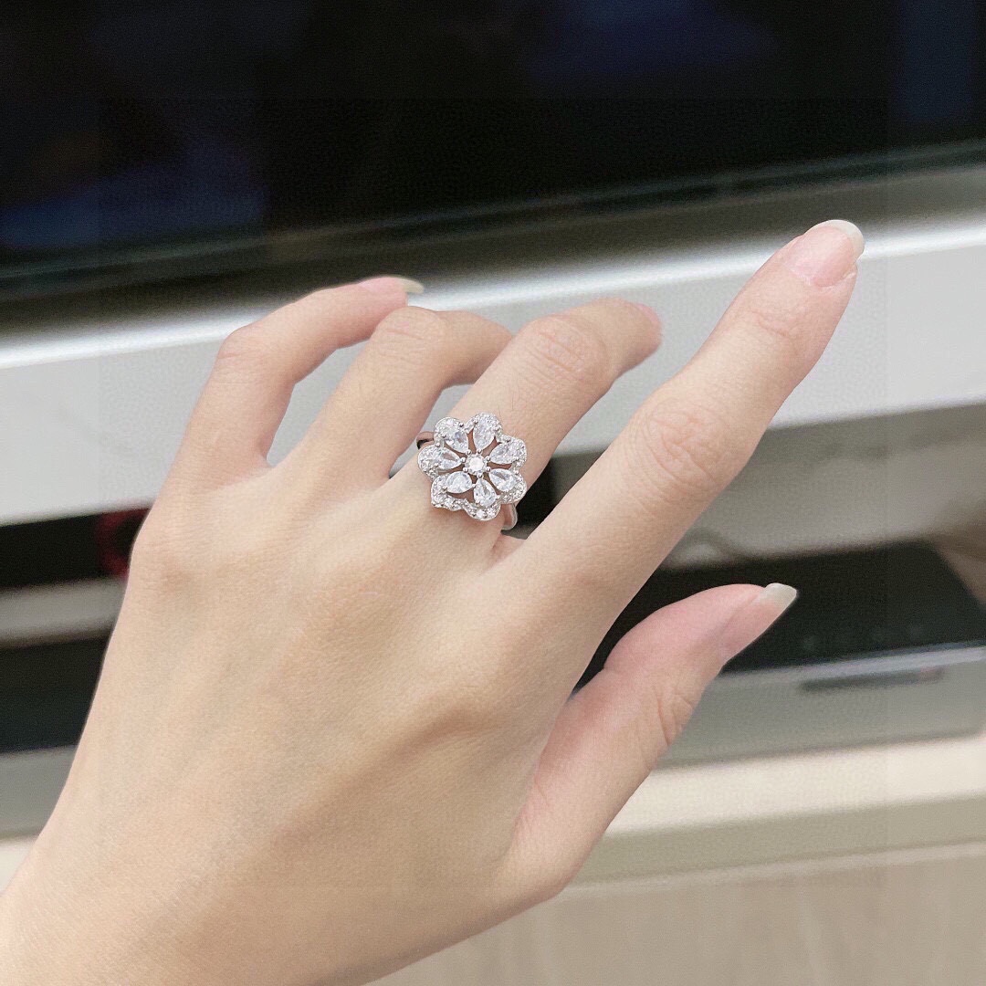 It’s new. Chochard, 18k platinum, original logo code 6 #7 #8 - 图片 9