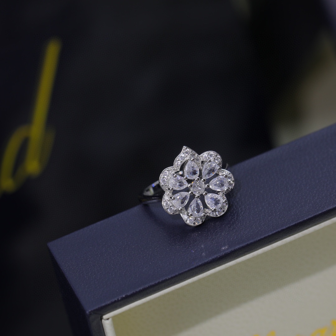 It’s new. Chochard, 18k platinum, original logo code 6 #7 #8 - 图片 5