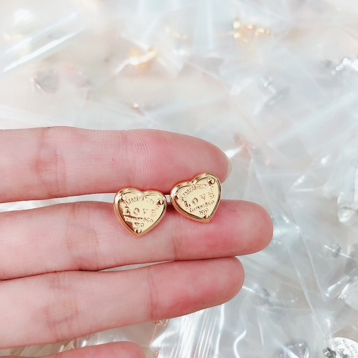  蒂芙尼 Tiffany 爱心耳钉 精工版 S925纯银材质 👼【925045】电镀18k 香槟色 金色