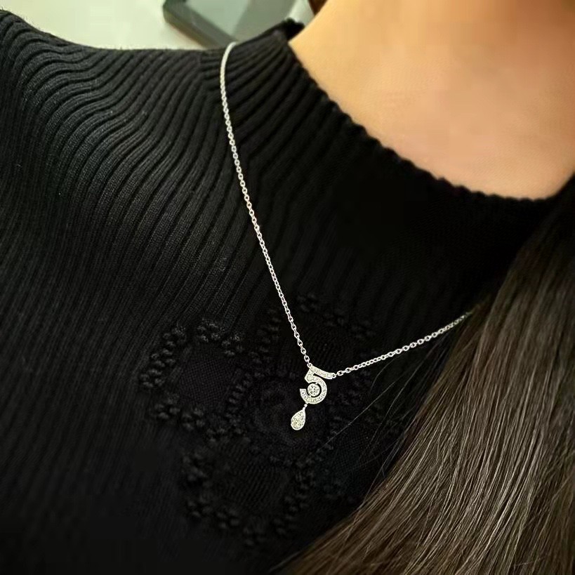  香奈儿 CHANEL💗N 5号项链  S925纯银材质 高版本  电镀18k白金 原版logo 👼【9