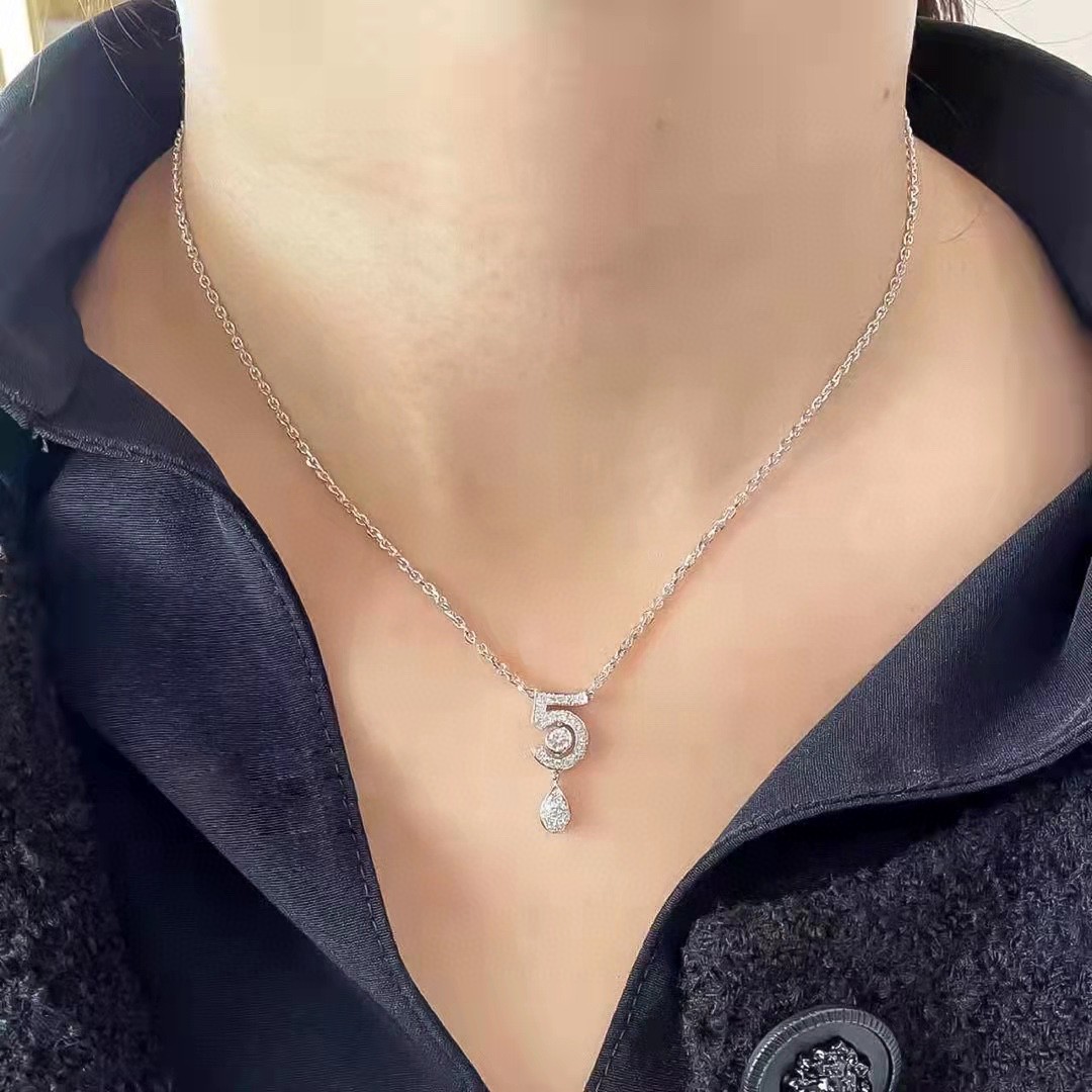  香奈儿 CHANEL💗N 5号项链  S925纯银材质 高版本  电镀18k白金 原版logo 👼【9