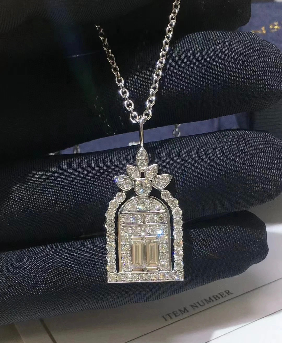  幸福之门 海瑞温斯顿 HW项链 高品质 精工版本 👼【925048】白金色 个性百搭 链长45cm可调