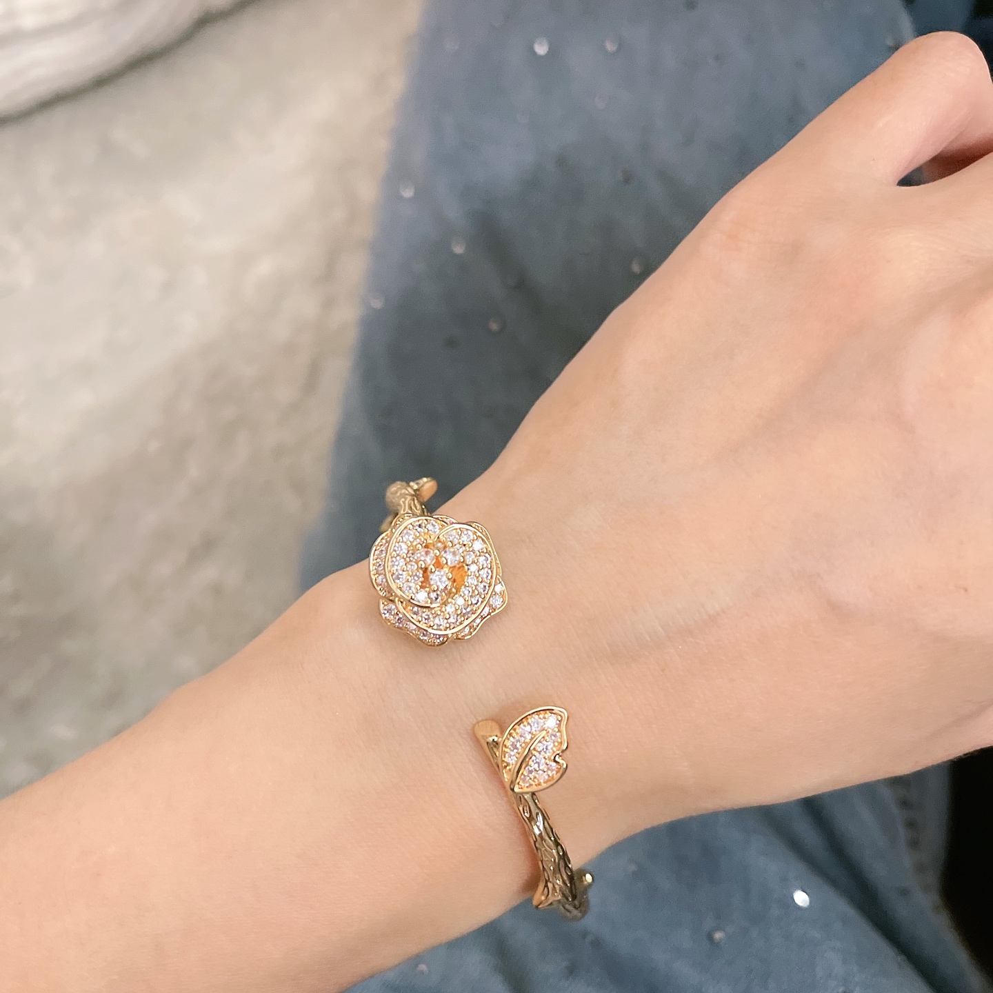 Exquisite Count’s Bracelet in Vibrant Colors with High-Quality Materials and Original Design - 图片 7