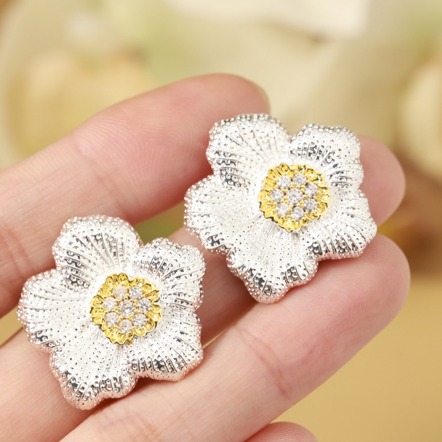 Butchlati, Buccellati, the Italian high-end jewels brand - 图片 7