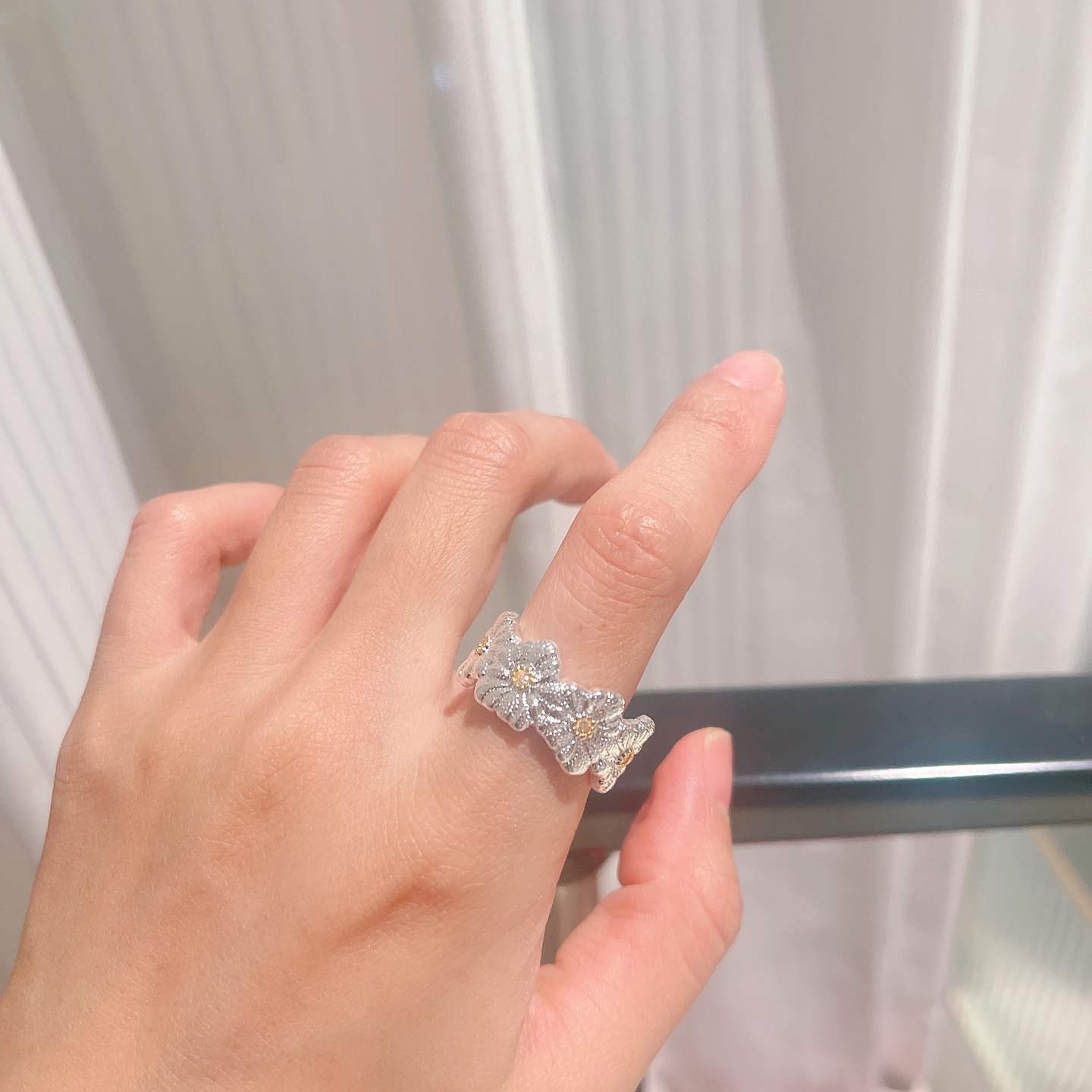 Luxury Italian Buccellati Zia Gold Flower Ring, High-Quality 18k Gold and Color Plating - 图片 4