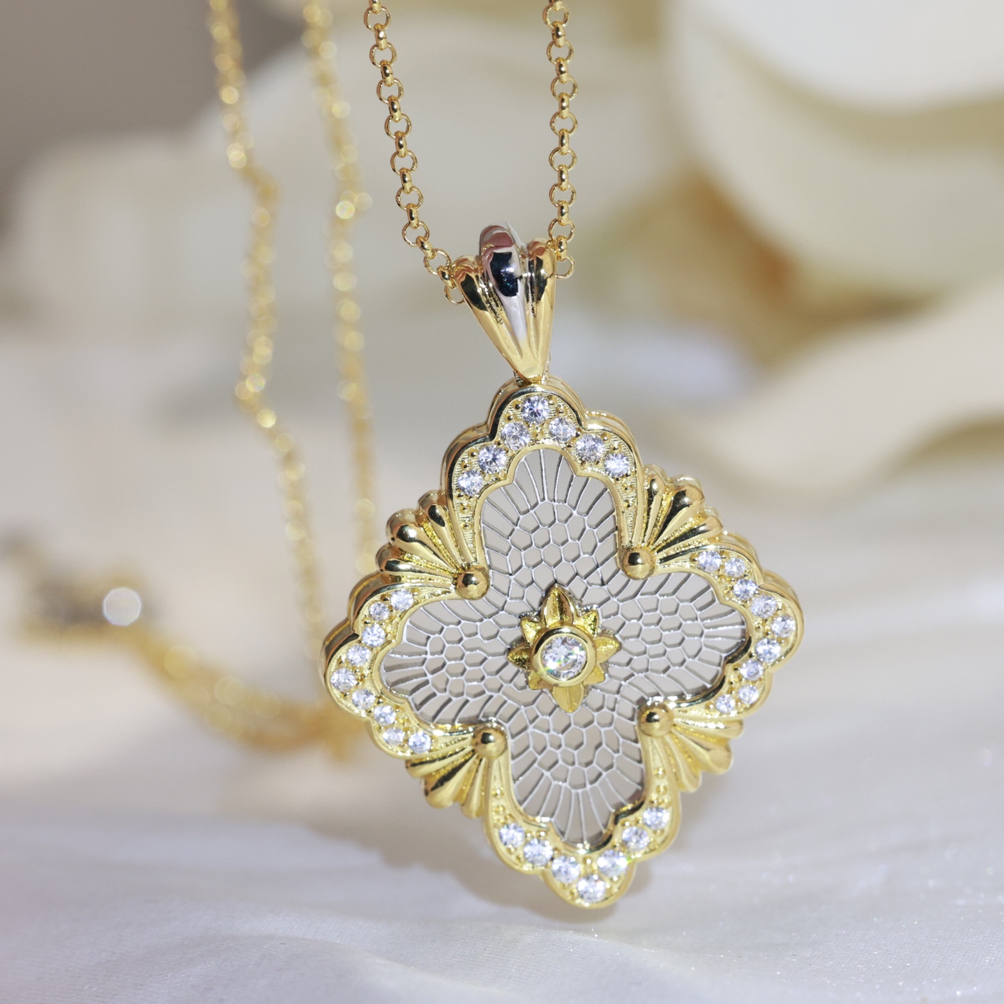  👼【925068】布契拉提 Buccellati 意大利高级珠宝品牌 复古宫廷风带钻拉丝四叶草双面项链