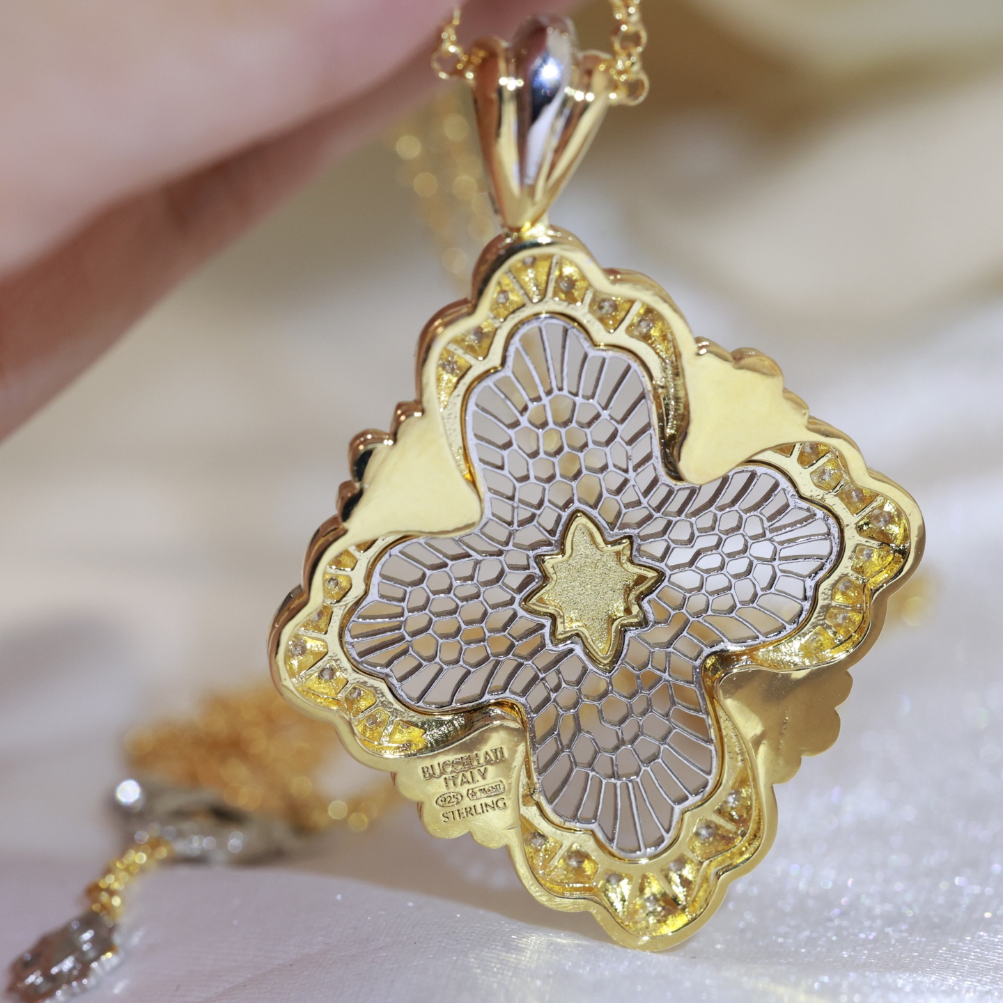  👼【925068】布契拉提 Buccellati 意大利高级珠宝品牌 复古宫廷风带钻拉丝四叶草双面项链