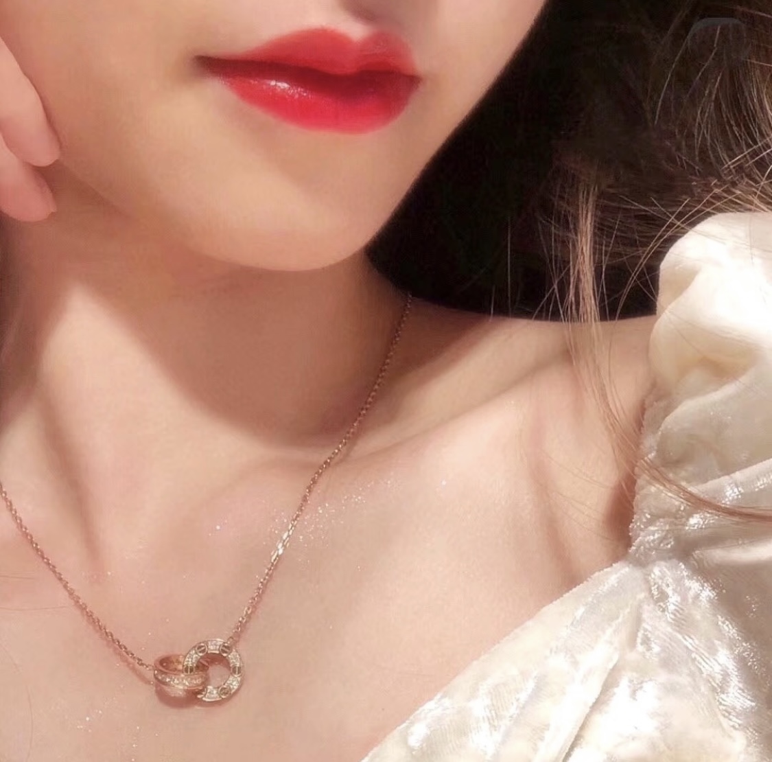  CNC版本👼【925060】卡地亚双环微镶满钻项链 两两相扣、致死不离，就像相爱的你们，有现货、工厂直