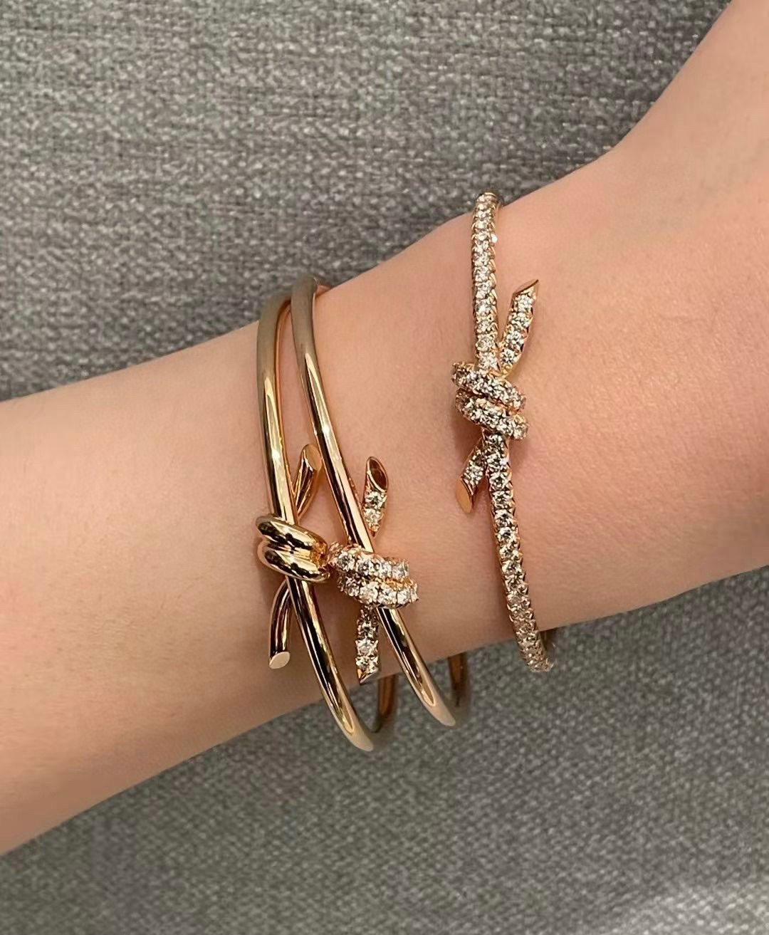  新款Tiffany 绳结手镯 亚金材质 带原版logo 🎀美的窒息今年最火爆新款 🌼蒂芙尼手镯👼【92