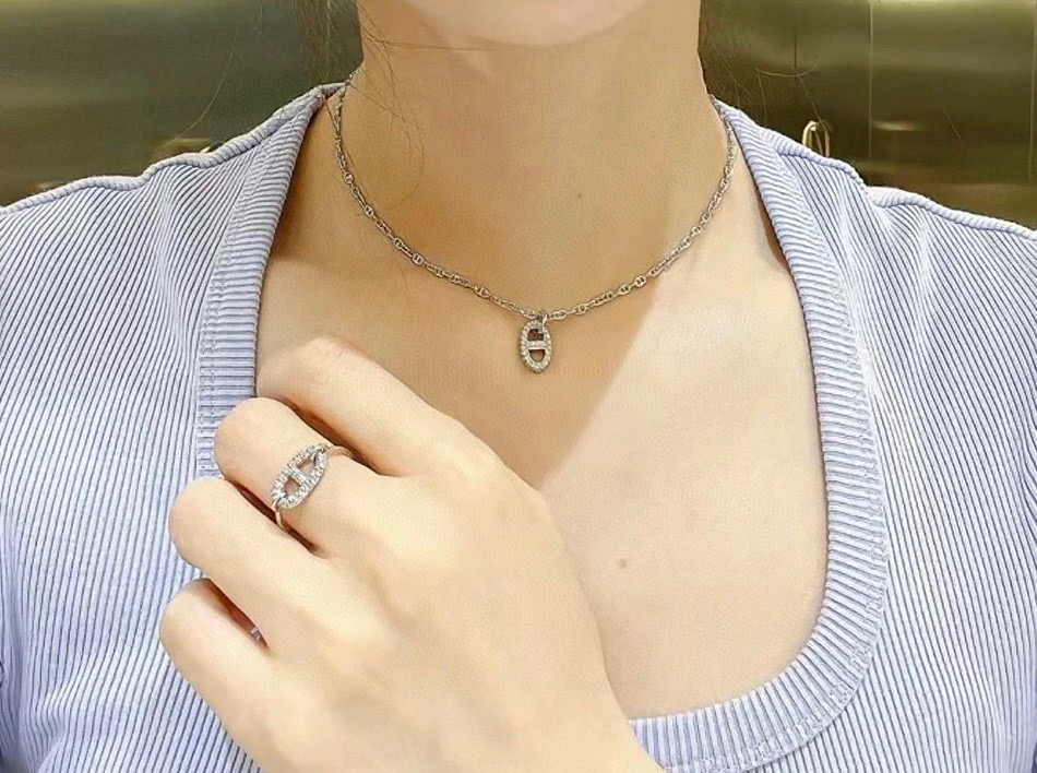  👼【925048】Hermes 爱马仕OT扣满钻项链亚金材质 手工铲钉镶嵌5A锆钻！18k白金色！链长