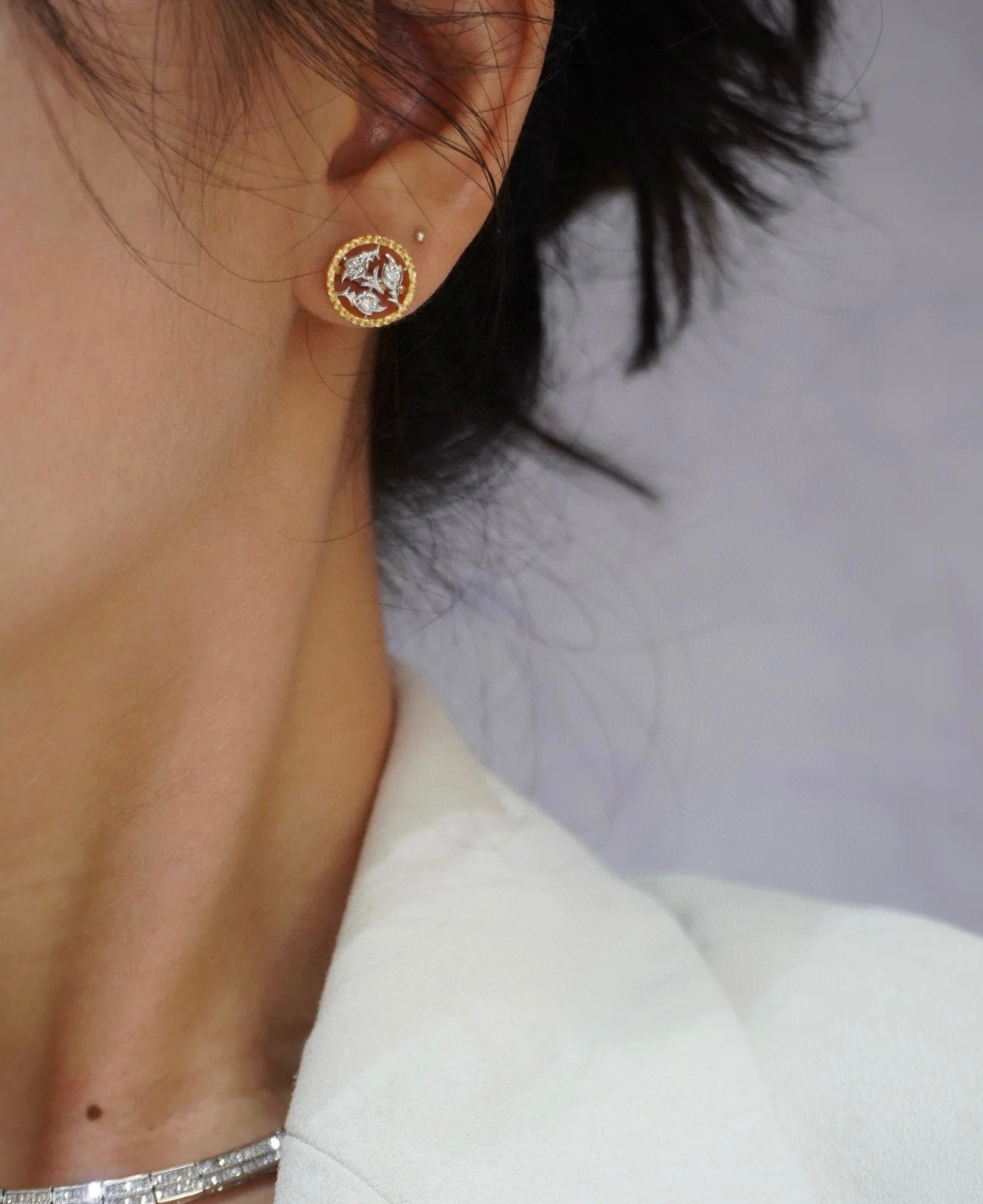👼【】布契拉提 Buccellati 意大利高级珠宝品牌 复古宫廷风带钻拉丝花环耳钉 亚金材质 18k厚
