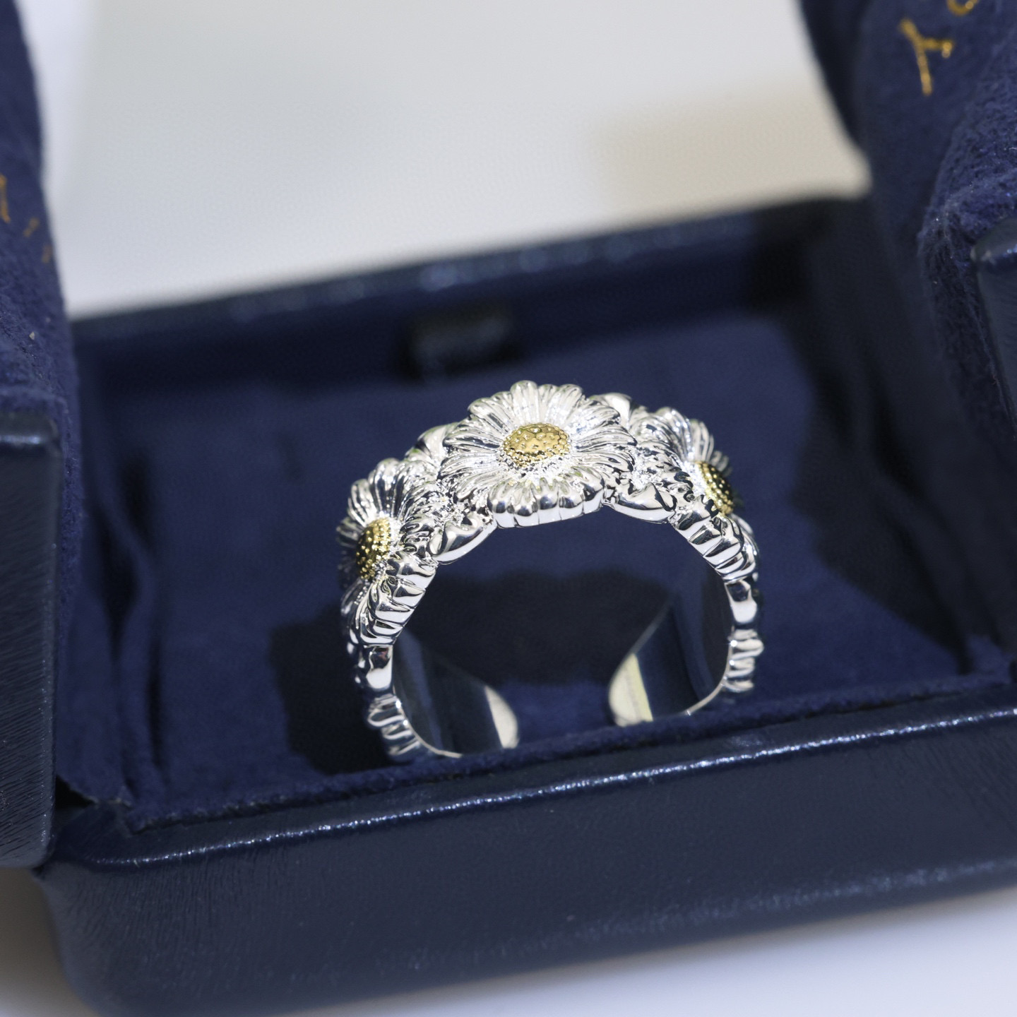  🌼雏菊戒指👼【925040】布契拉提 Buccellati 意大利高级珠宝品牌 复古宫廷风戒指 💍亚金